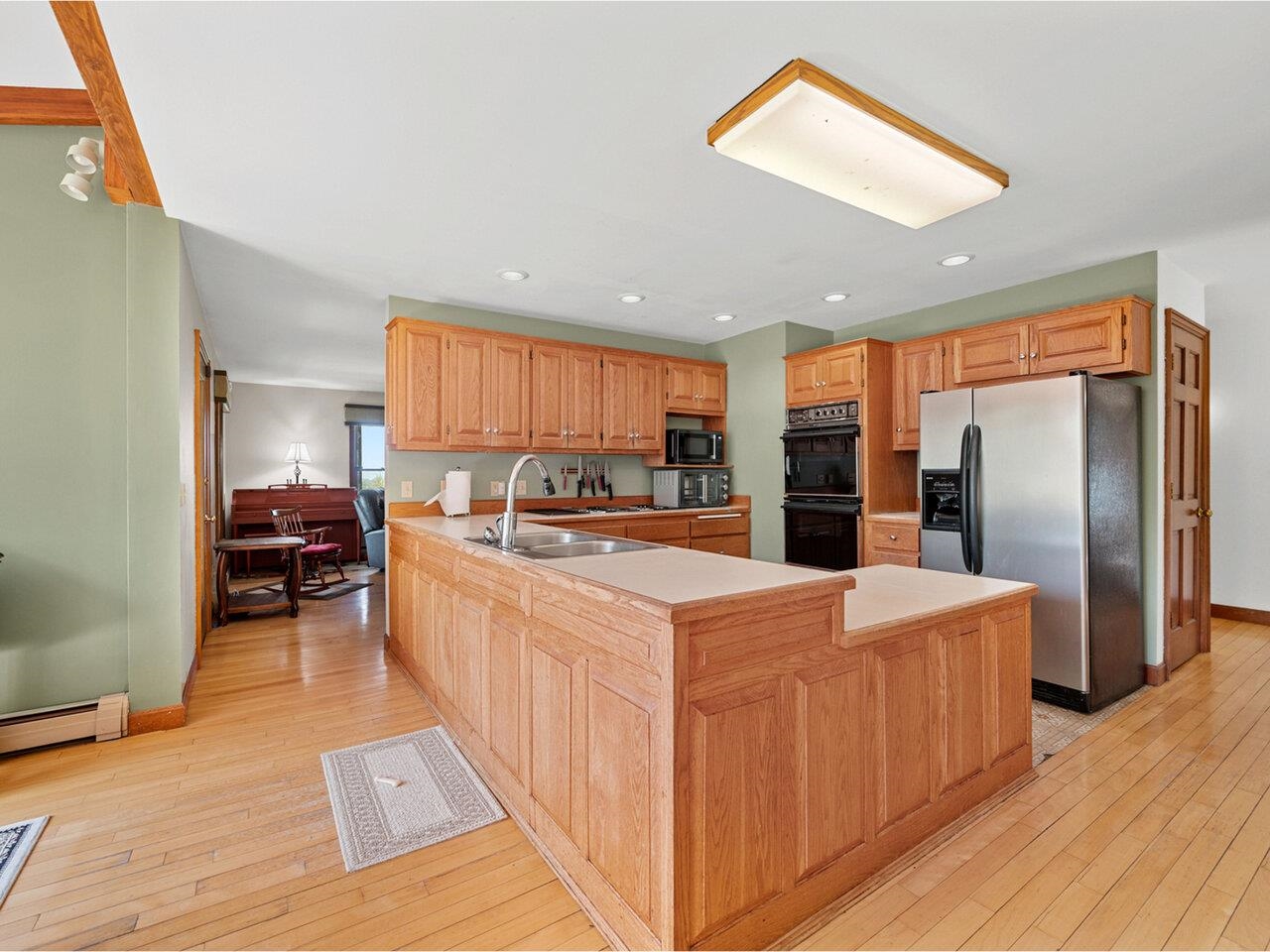 property viewer photo 14