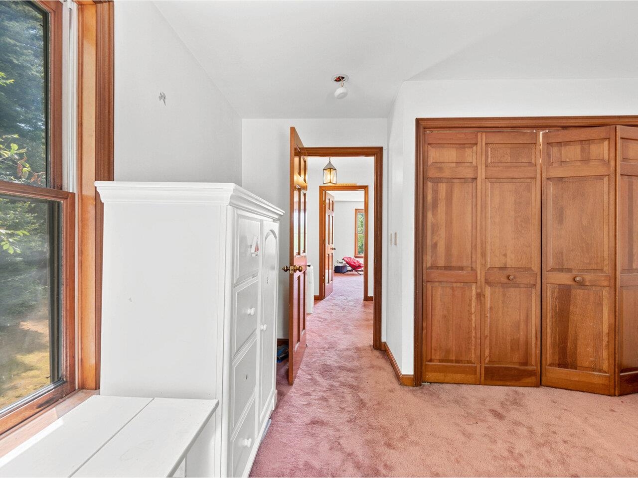 property viewer photo 33