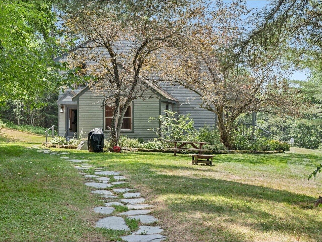 property viewer photo 4