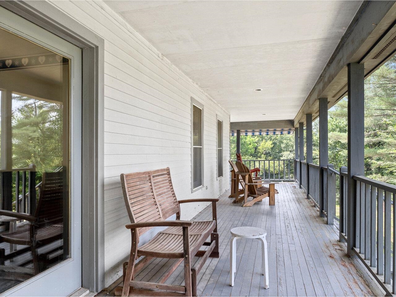 property viewer photo 7