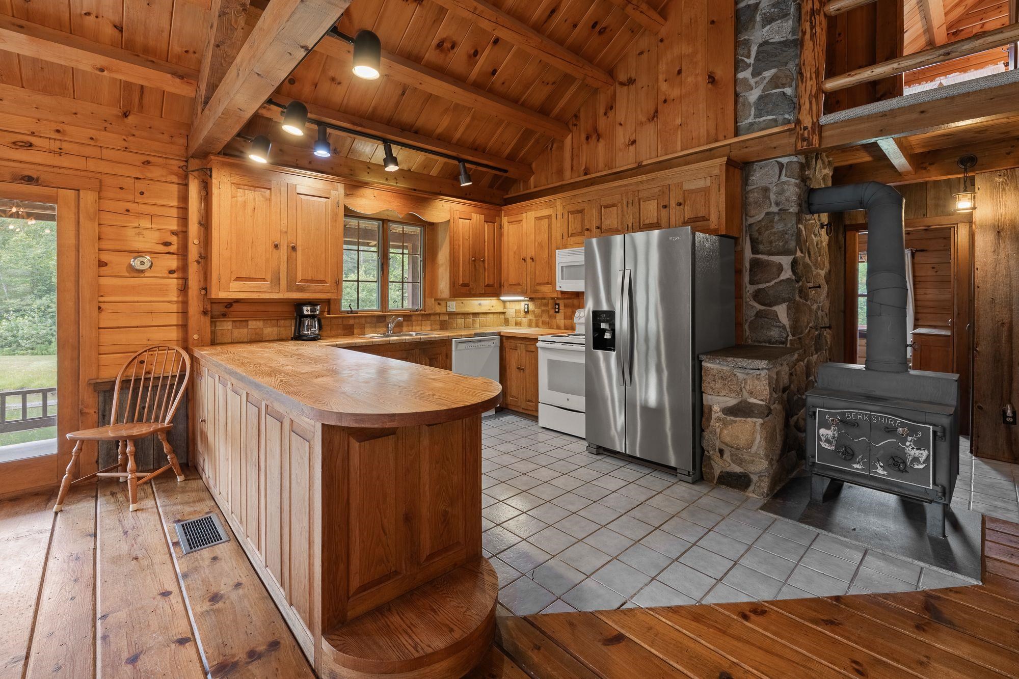 property viewer photo 5