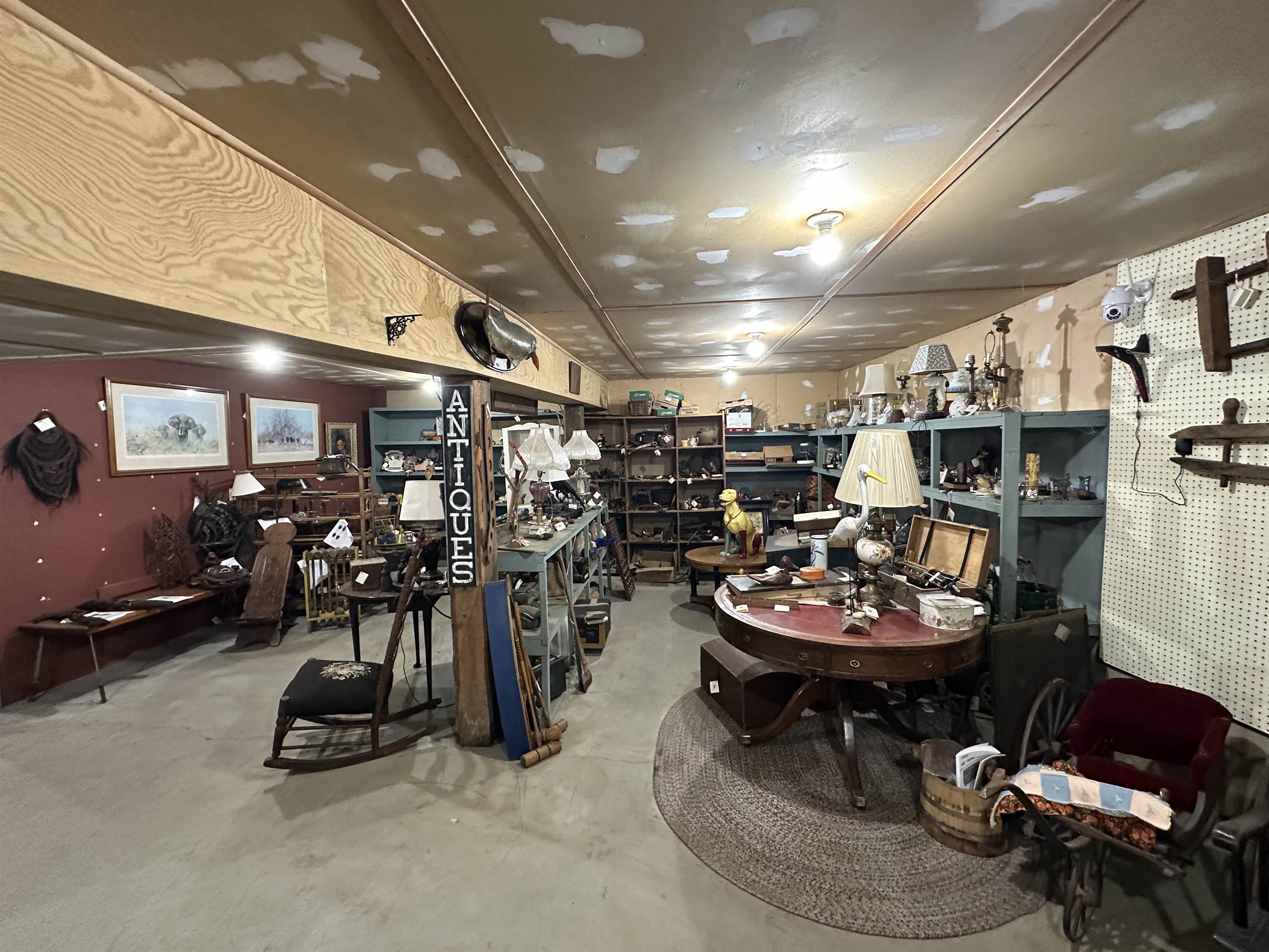 main property photo 12