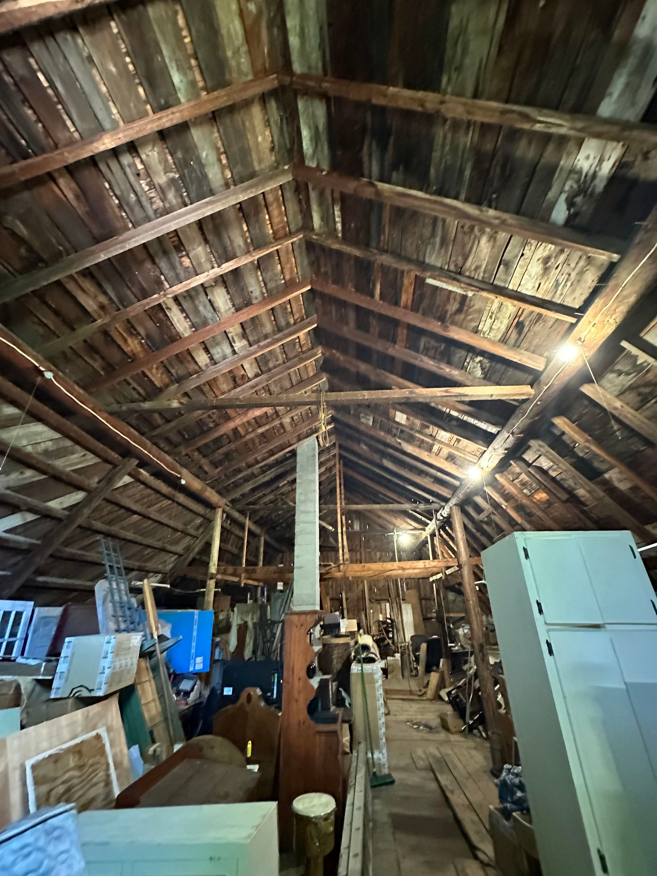main property photo 43