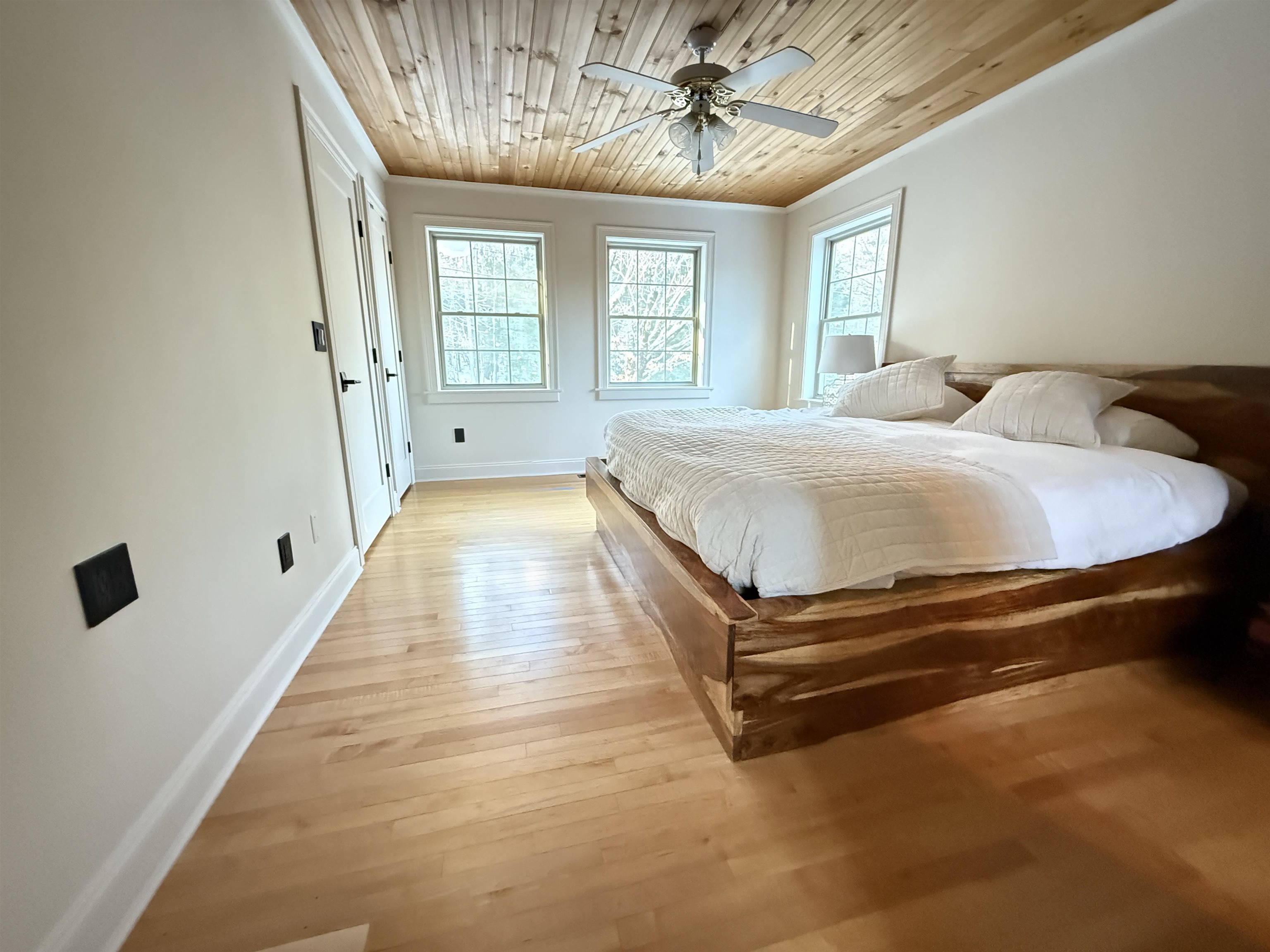 property viewer photo 21