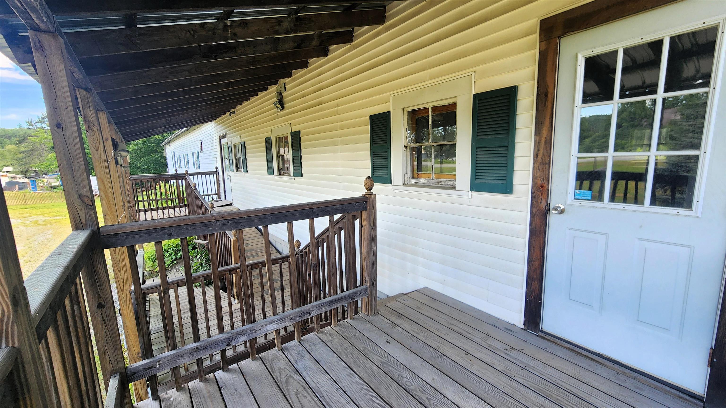 main property photo 4