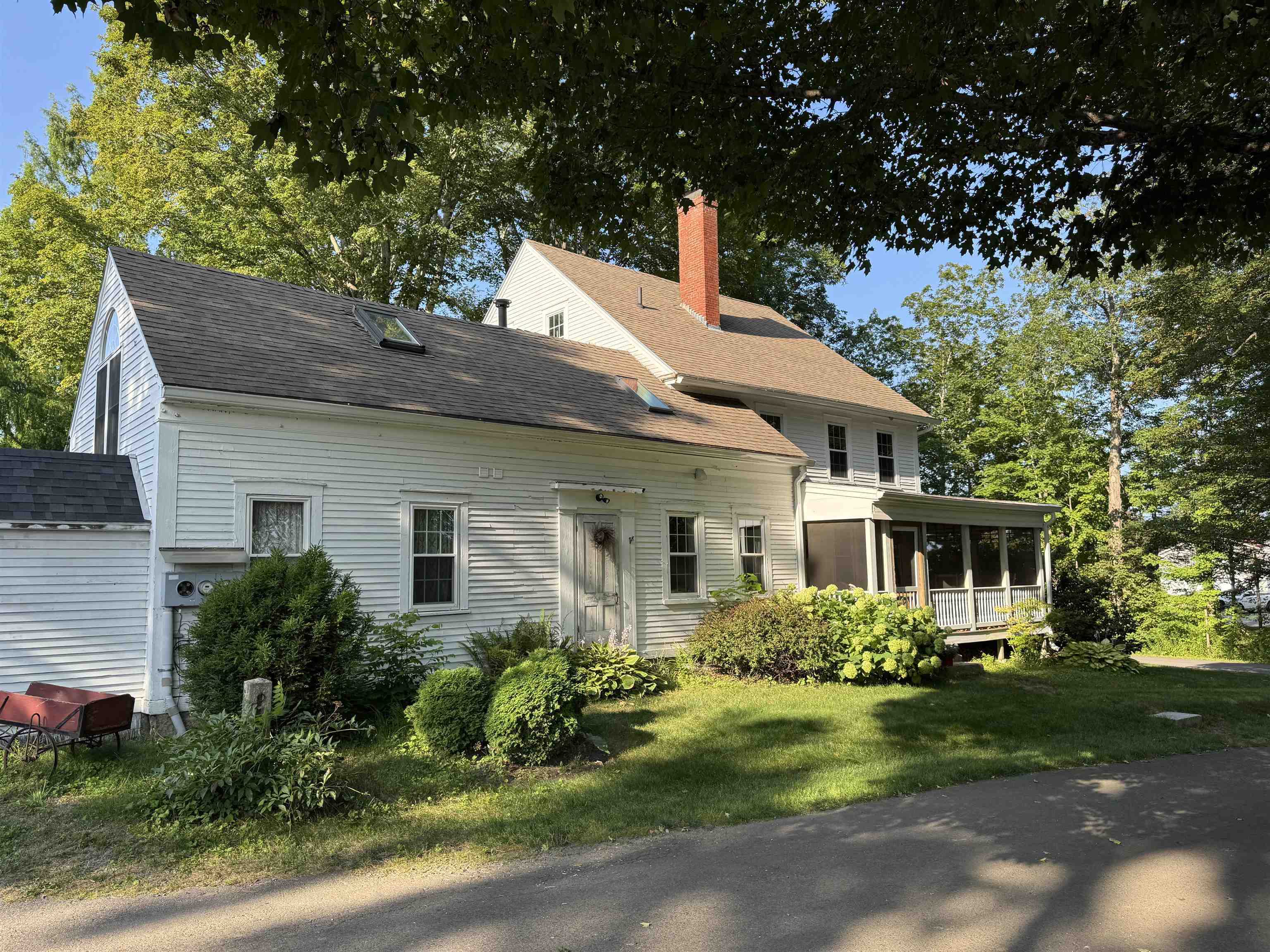 main property photo 4
