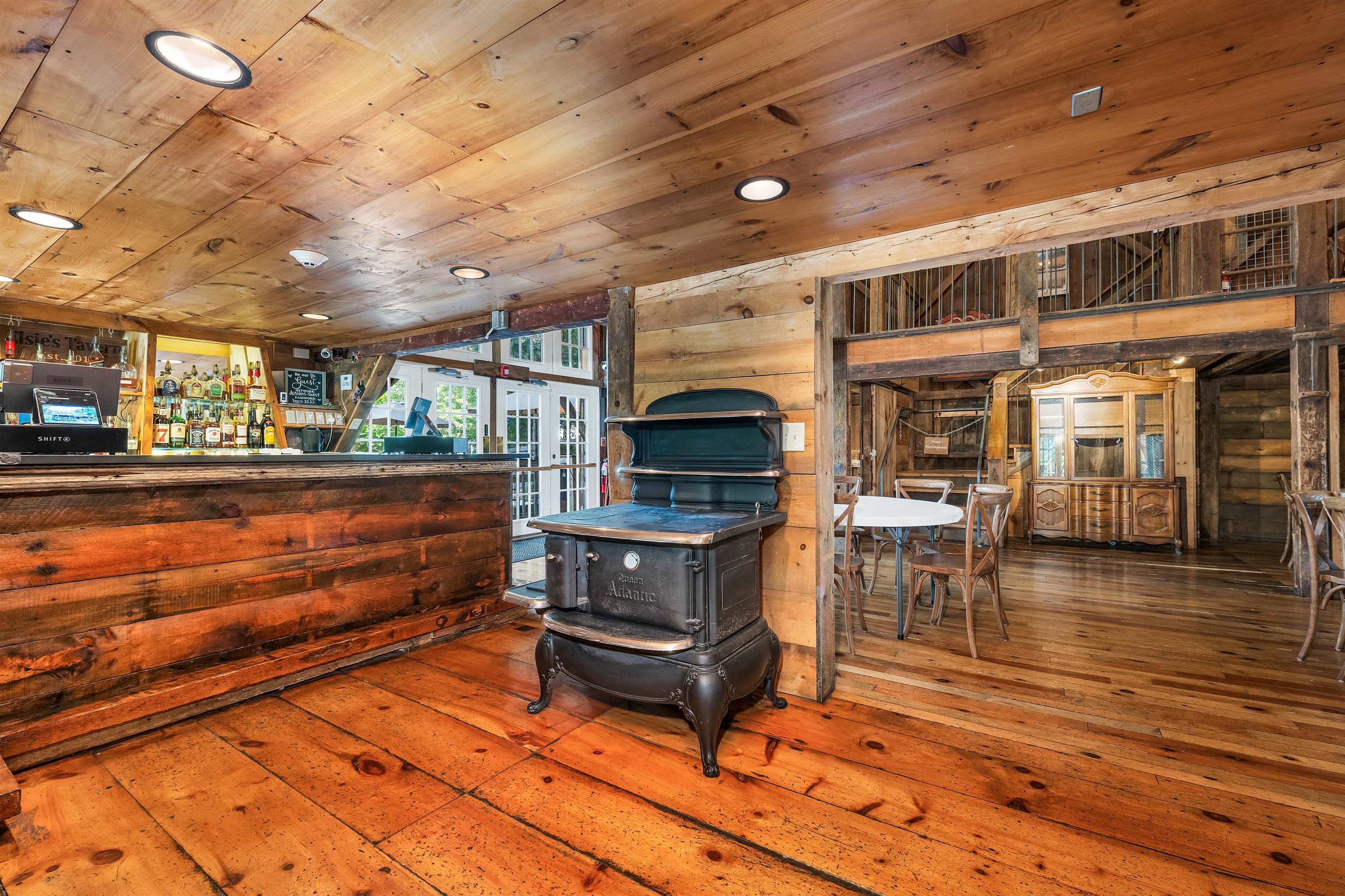 main property photo 43