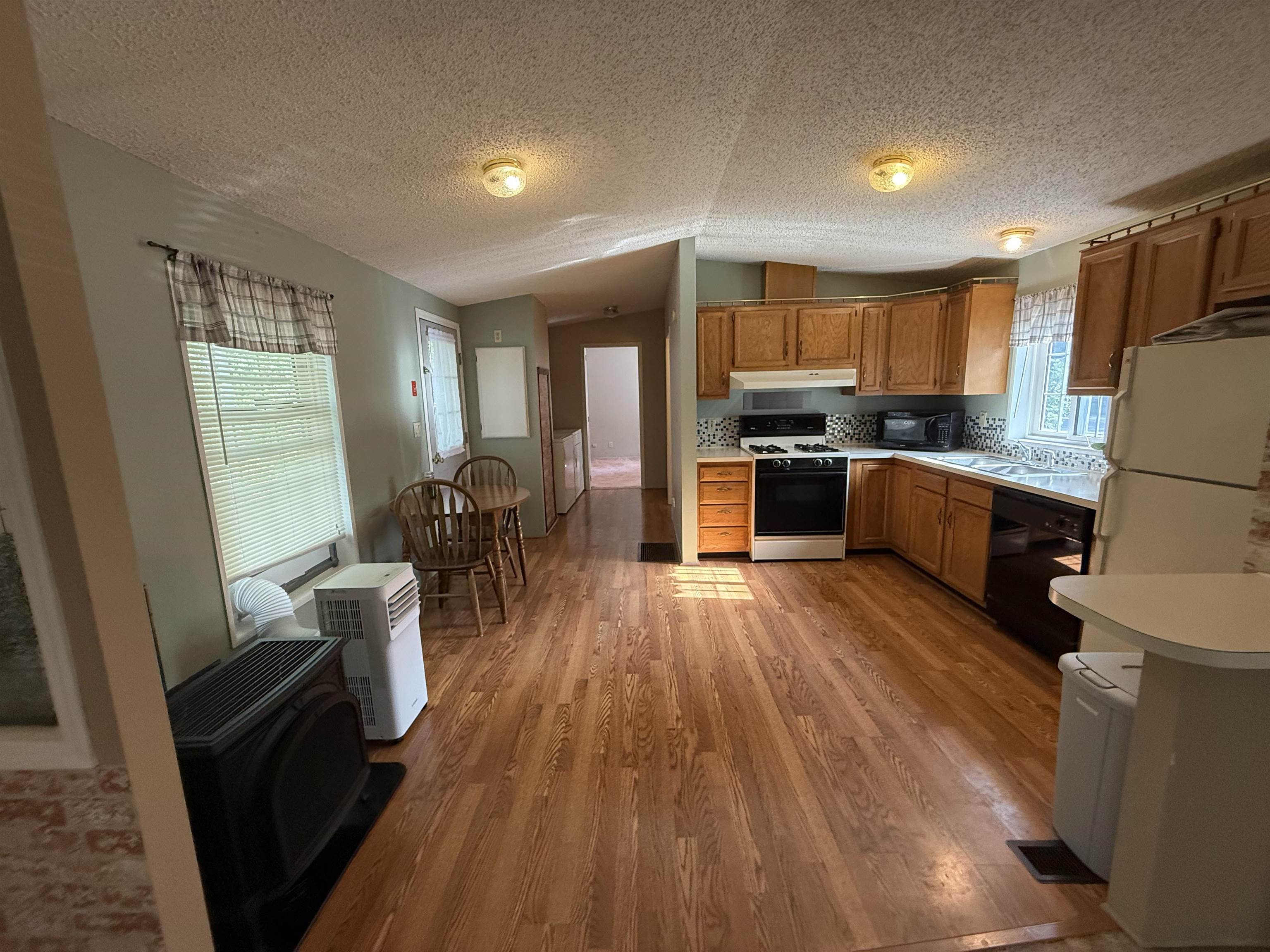 property viewer photo 10