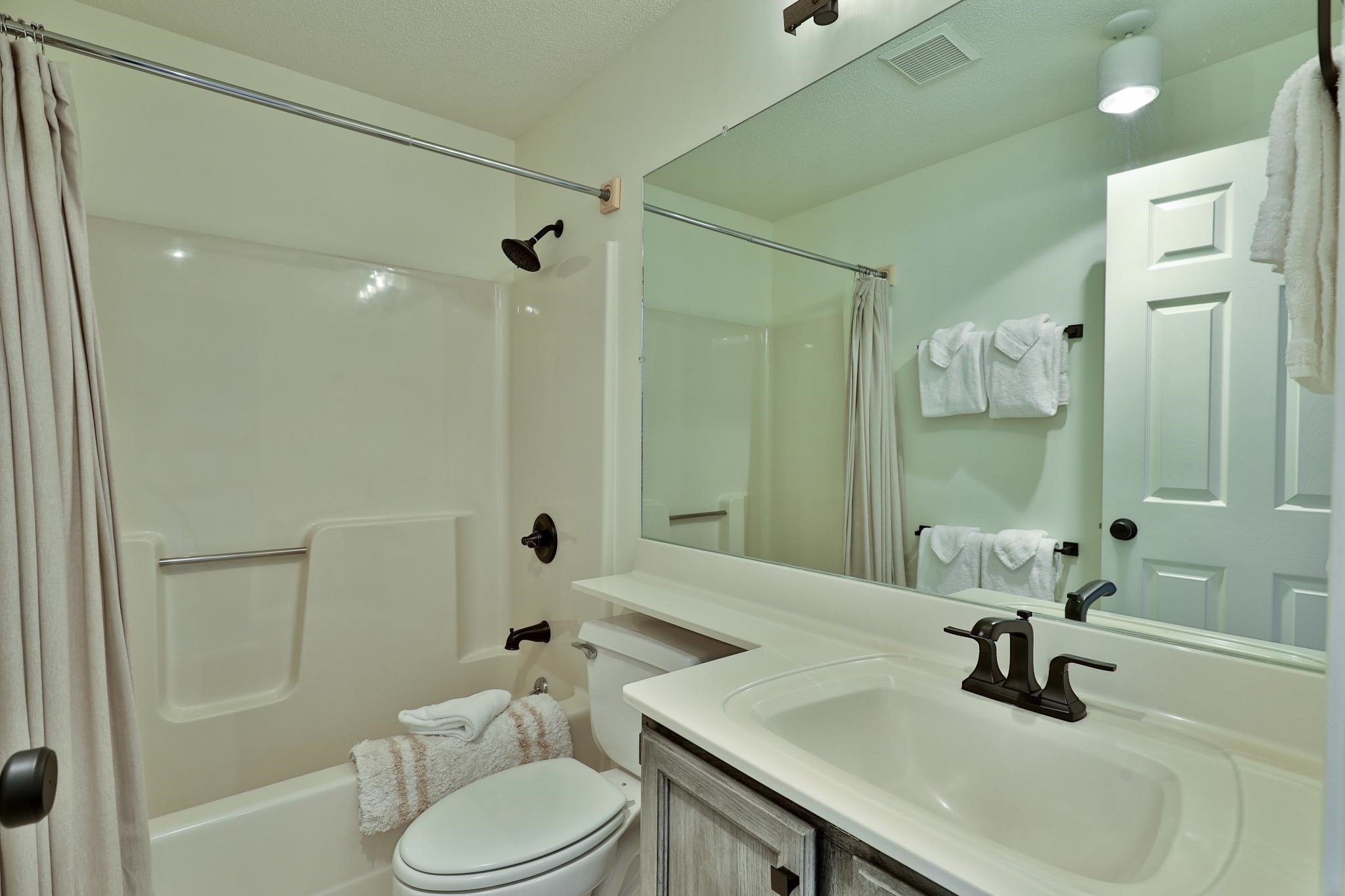 property viewer photo 23