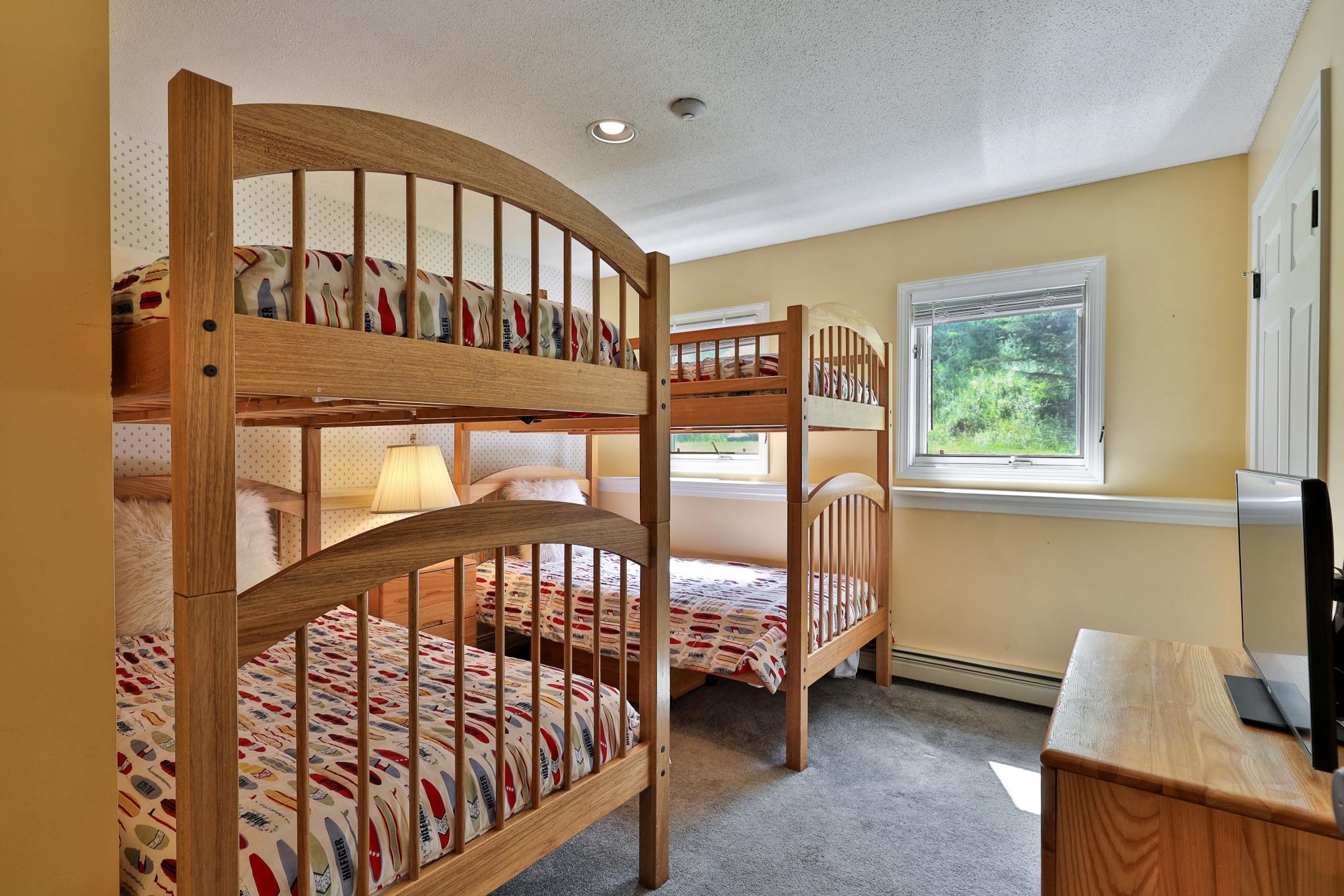 property viewer photo 24