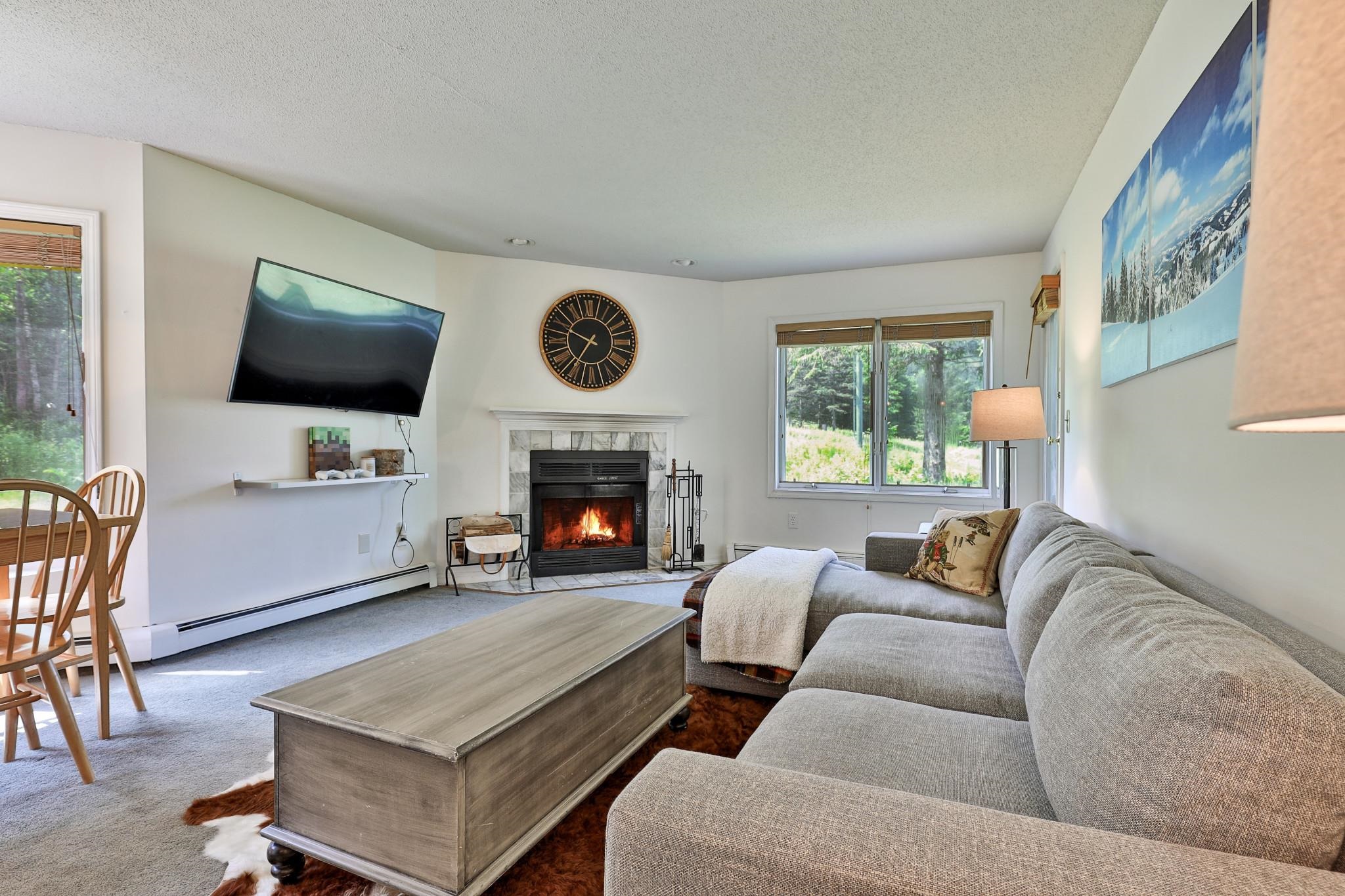 property viewer photo 7