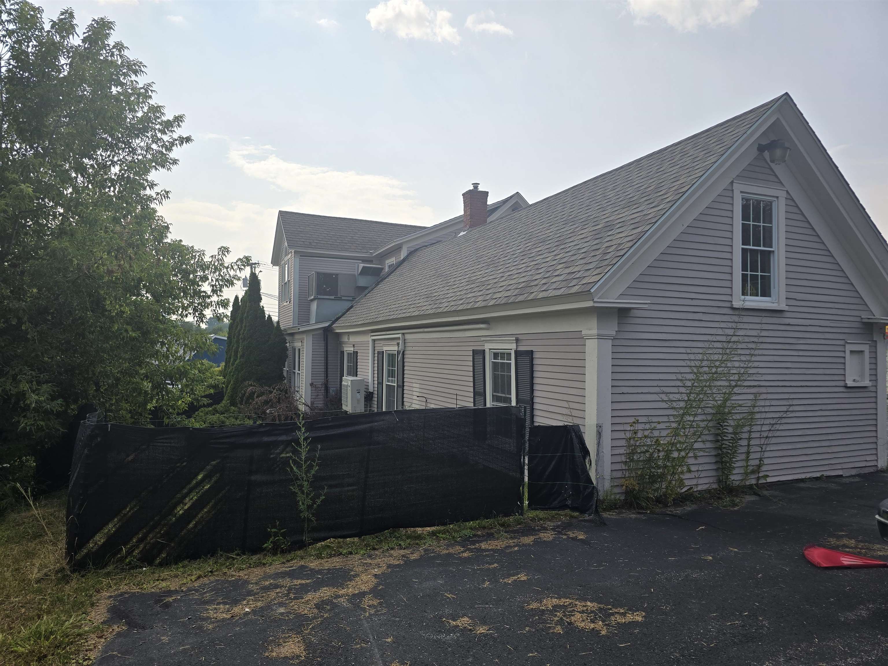 property viewer photo 1