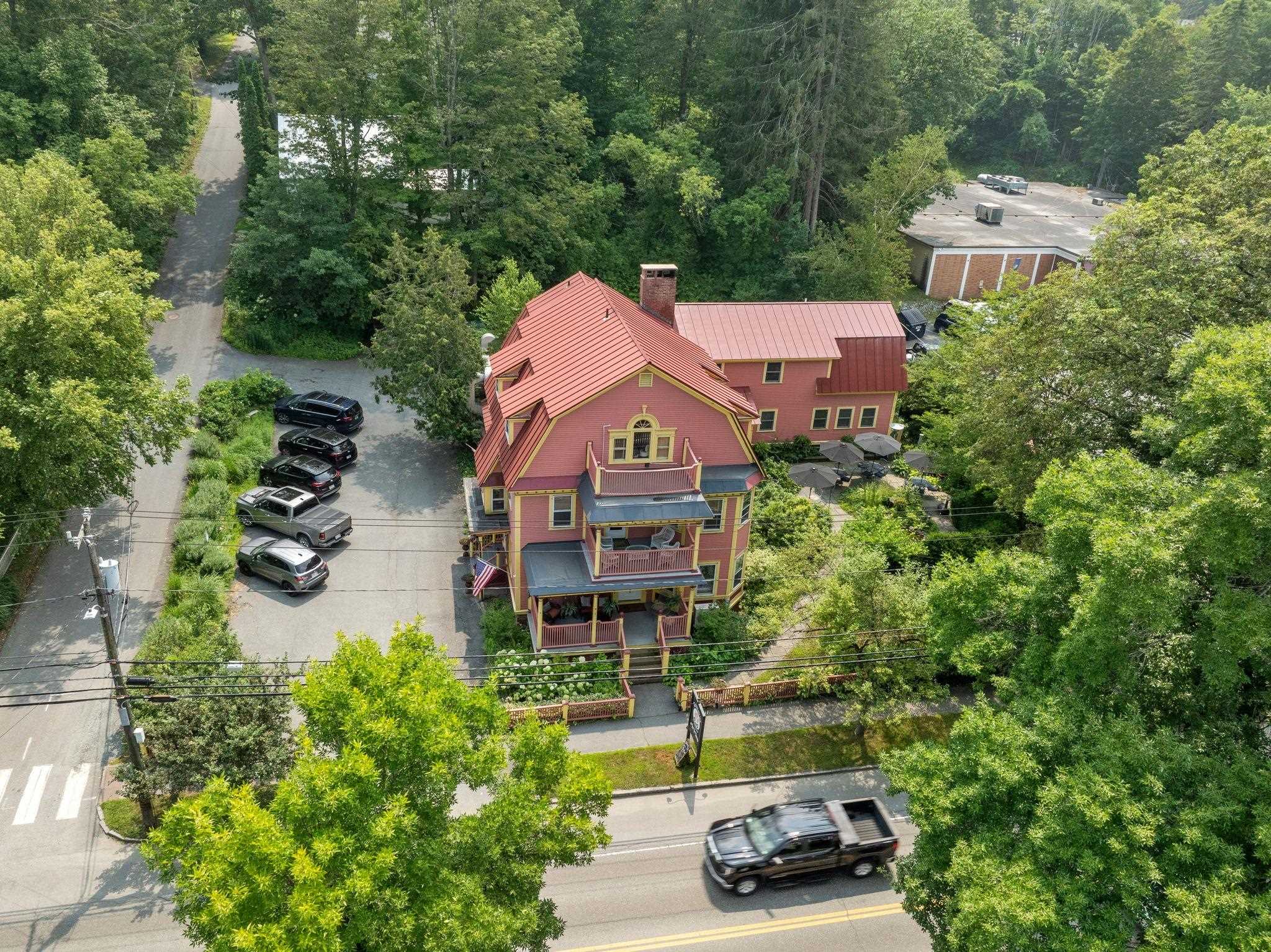 main property photo 51