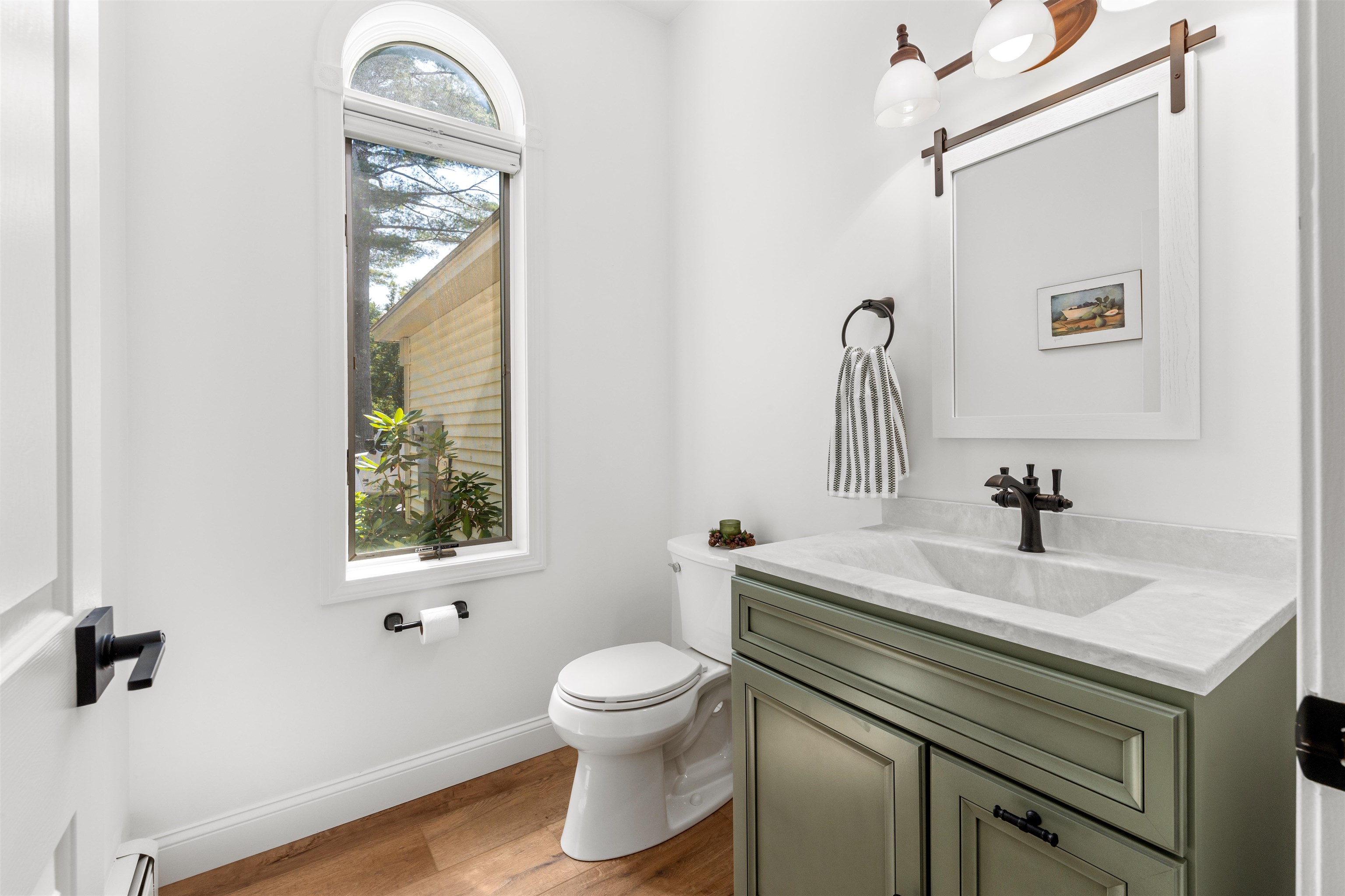 property viewer photo 19