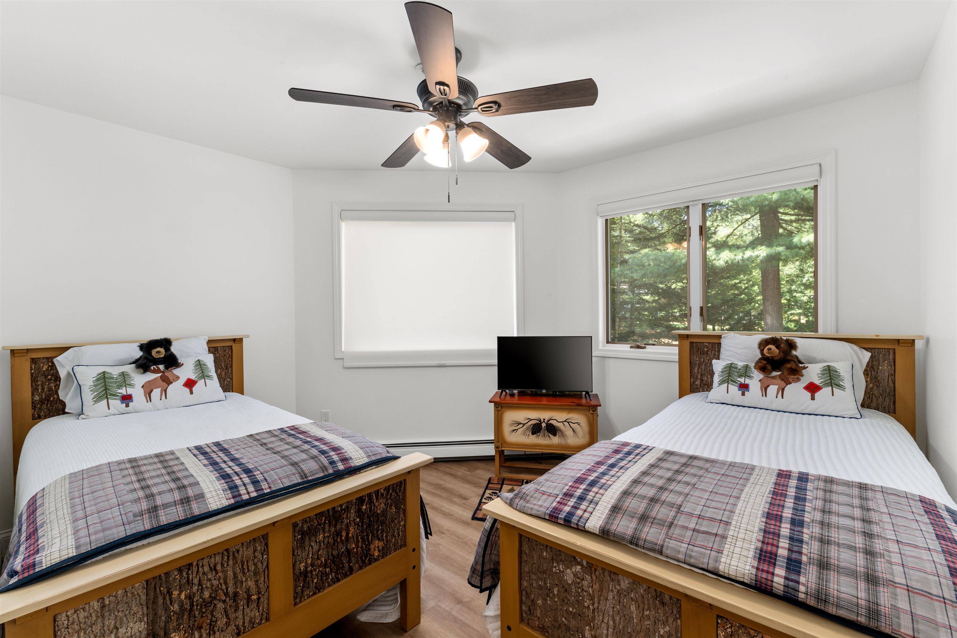 property viewer photo 25