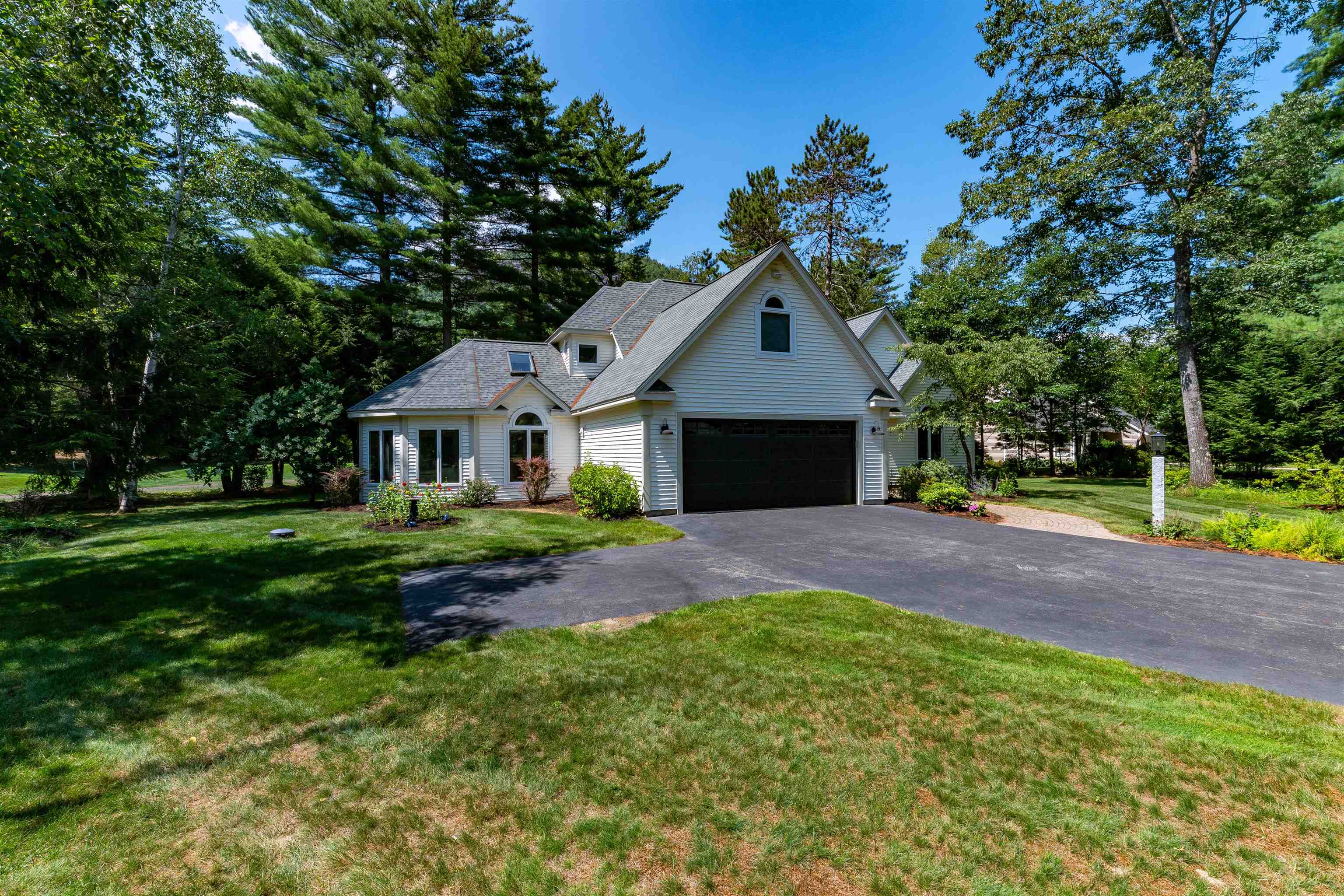 property viewer photo 42