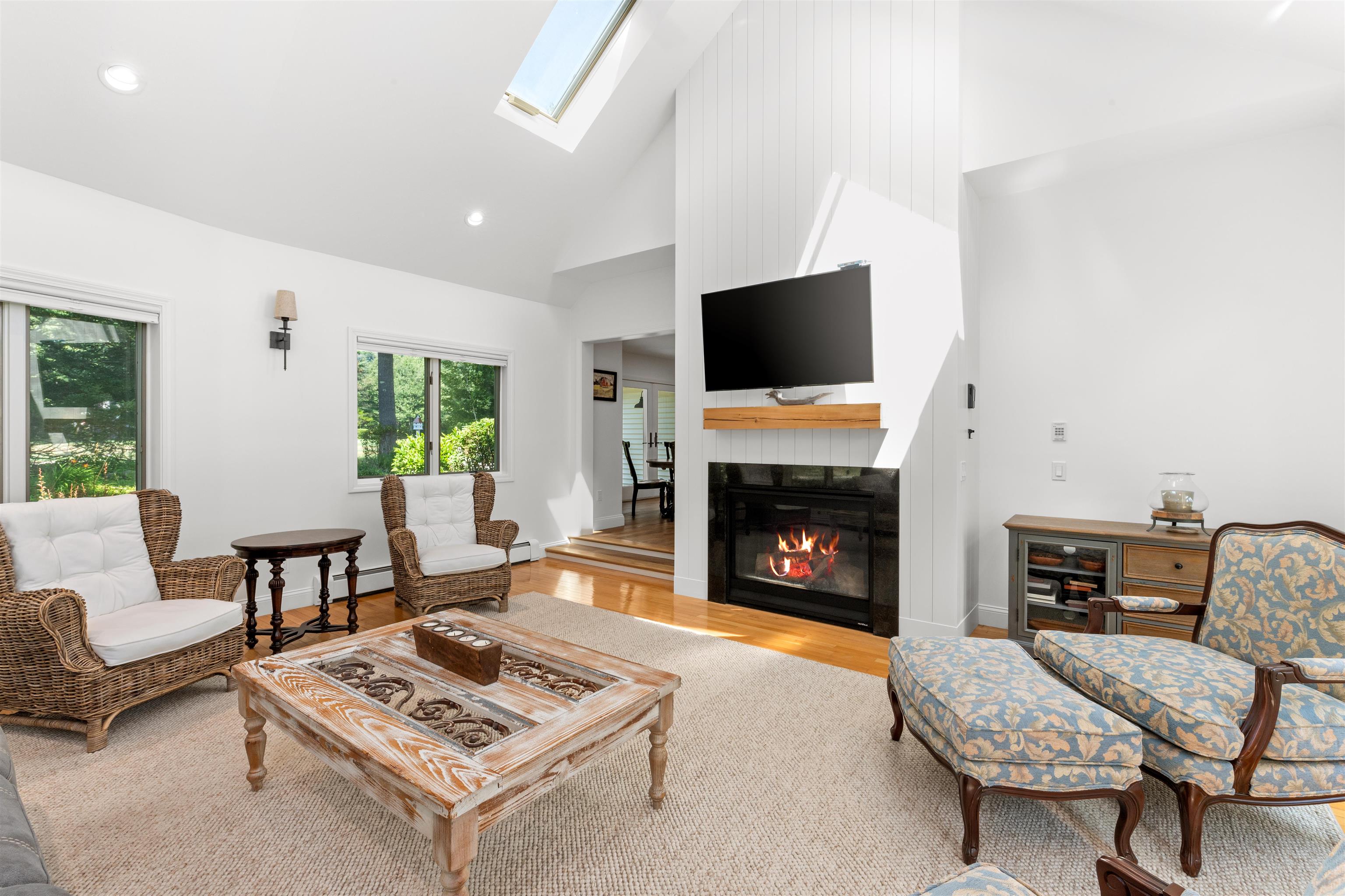 property viewer photo 5