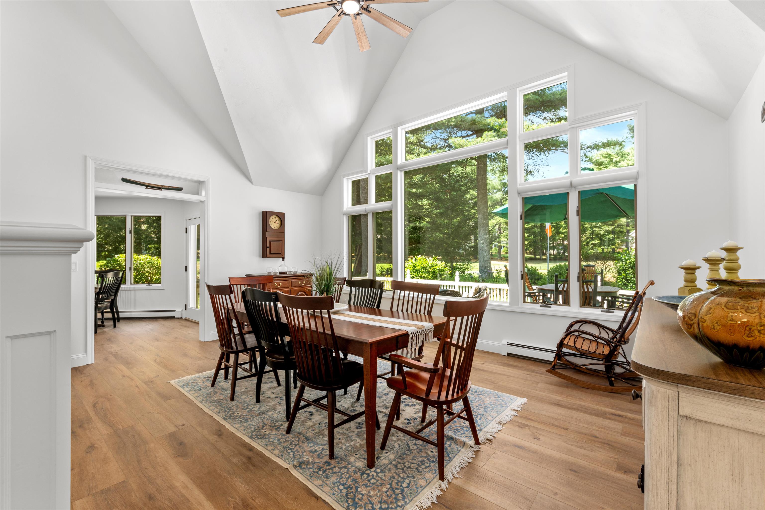 property viewer photo 7