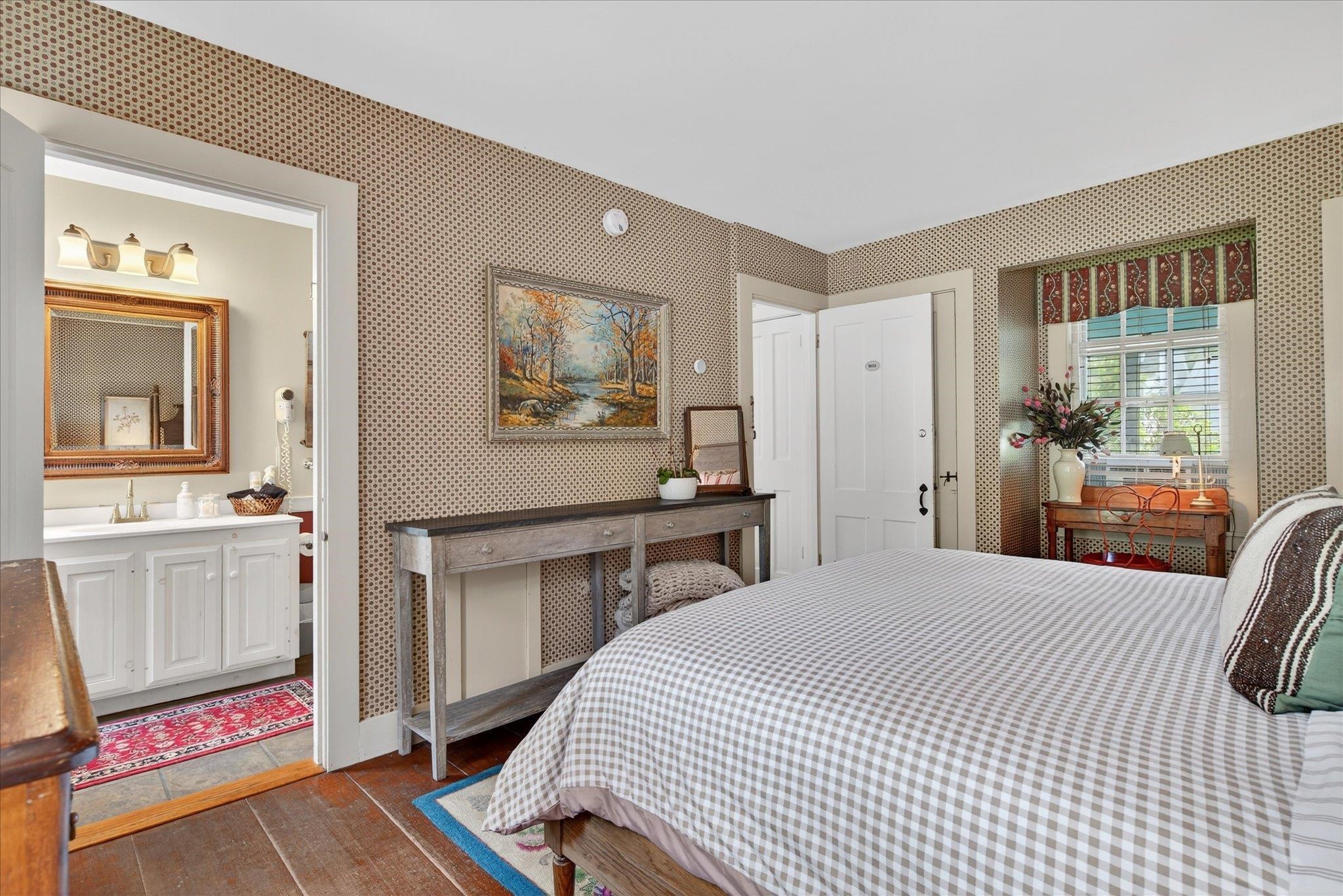 property viewer photo 20