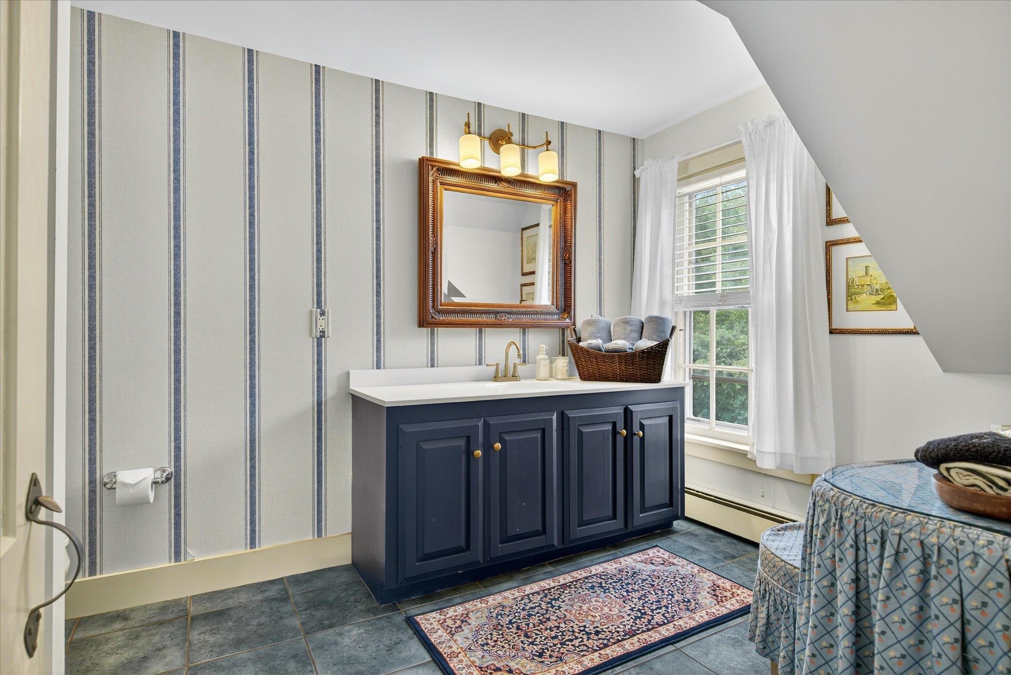 property viewer photo 30