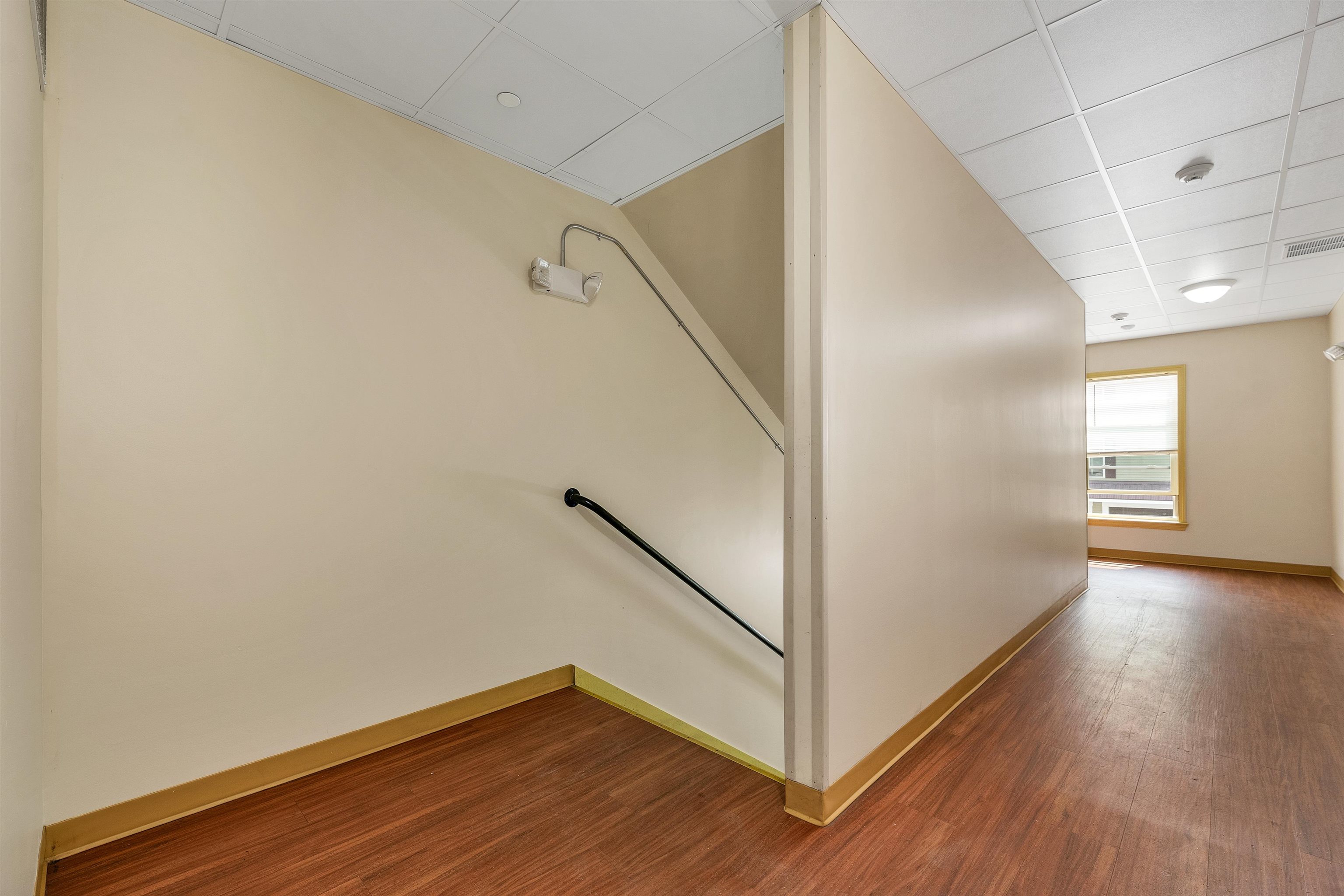 main property photo 24