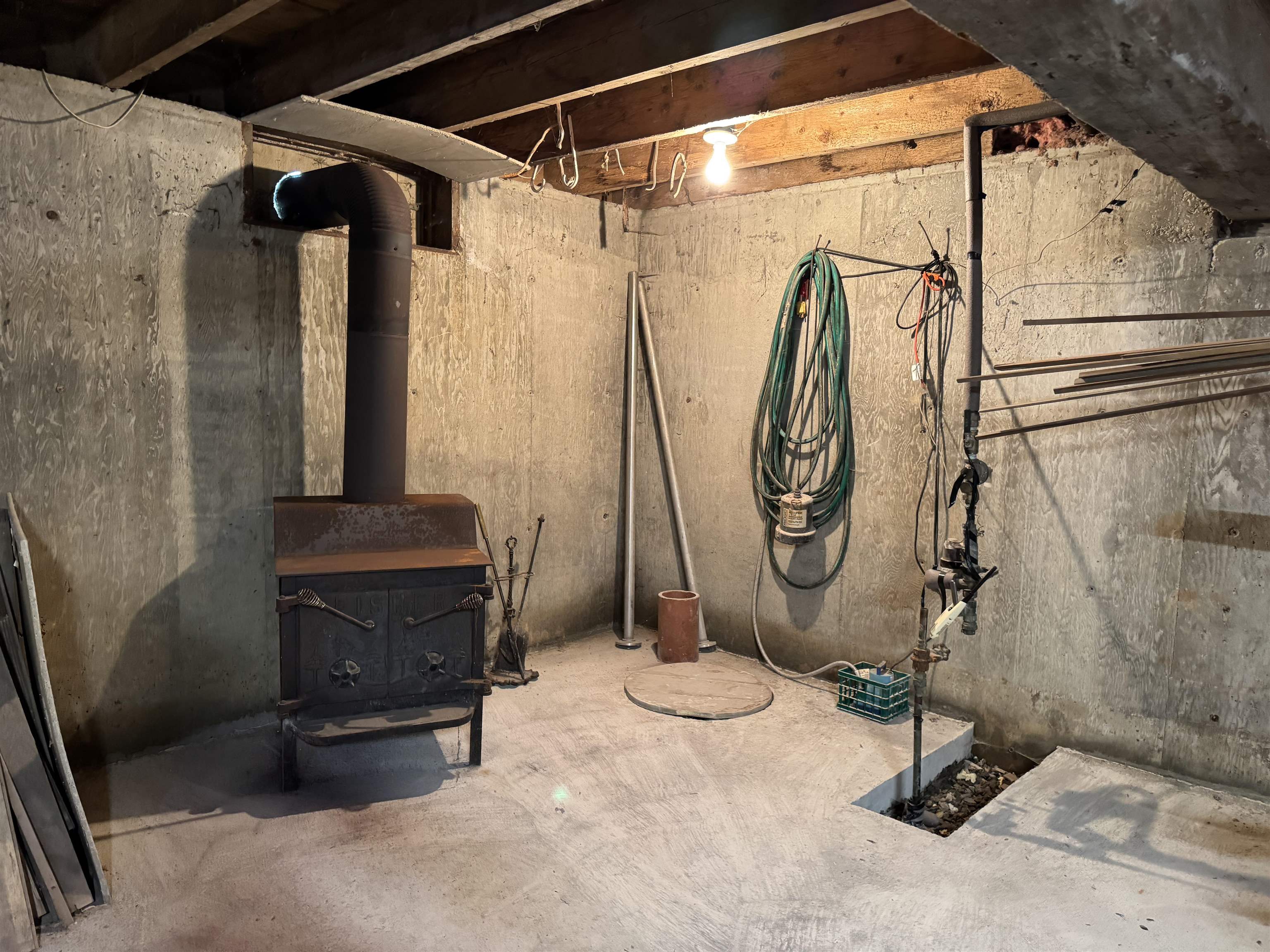 main property photo 40
