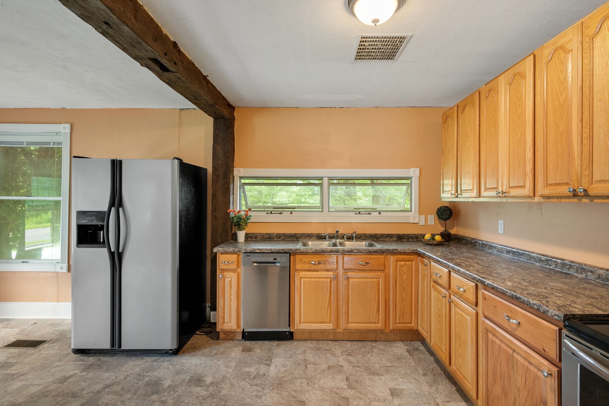 property viewer photo 11