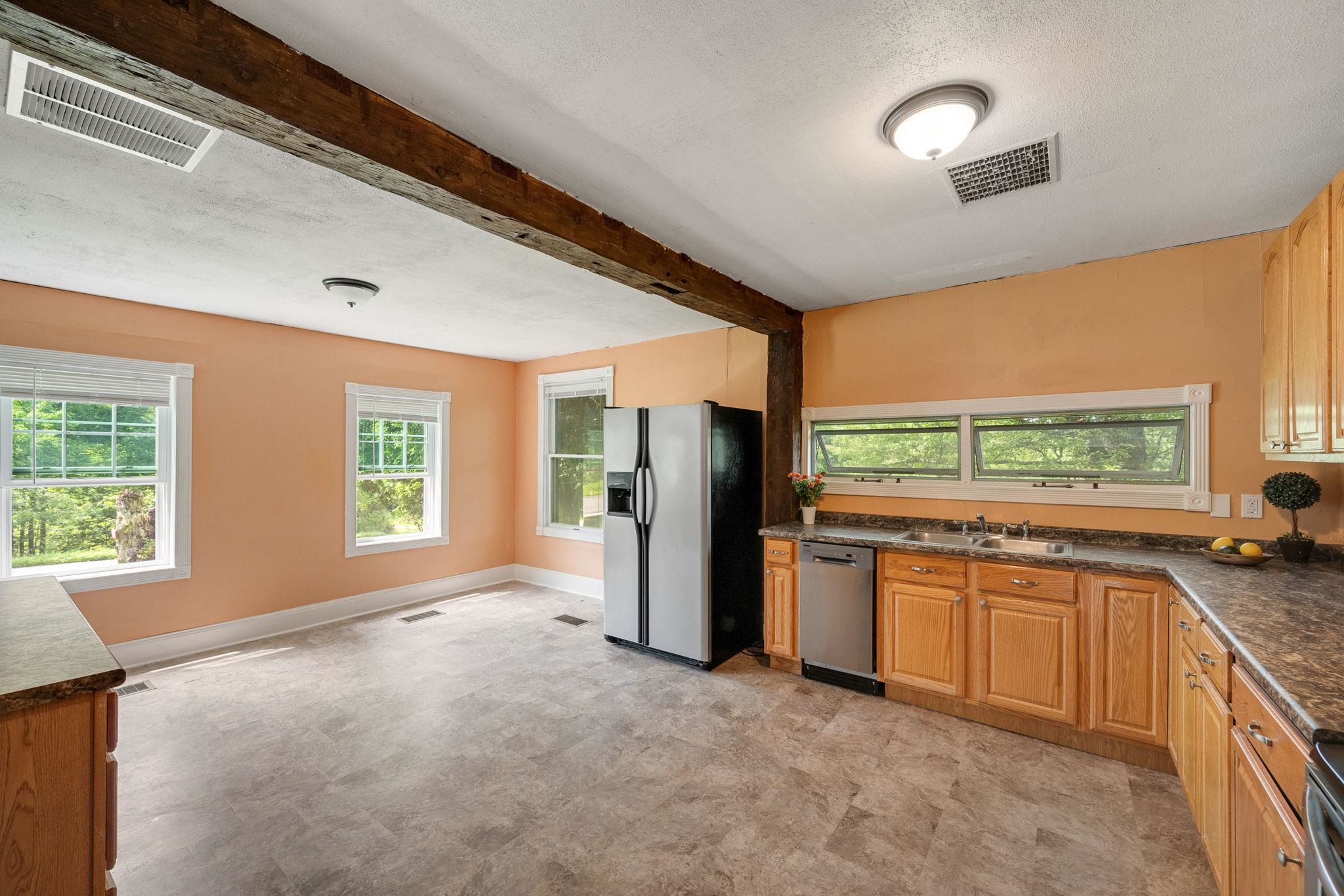property viewer photo 12