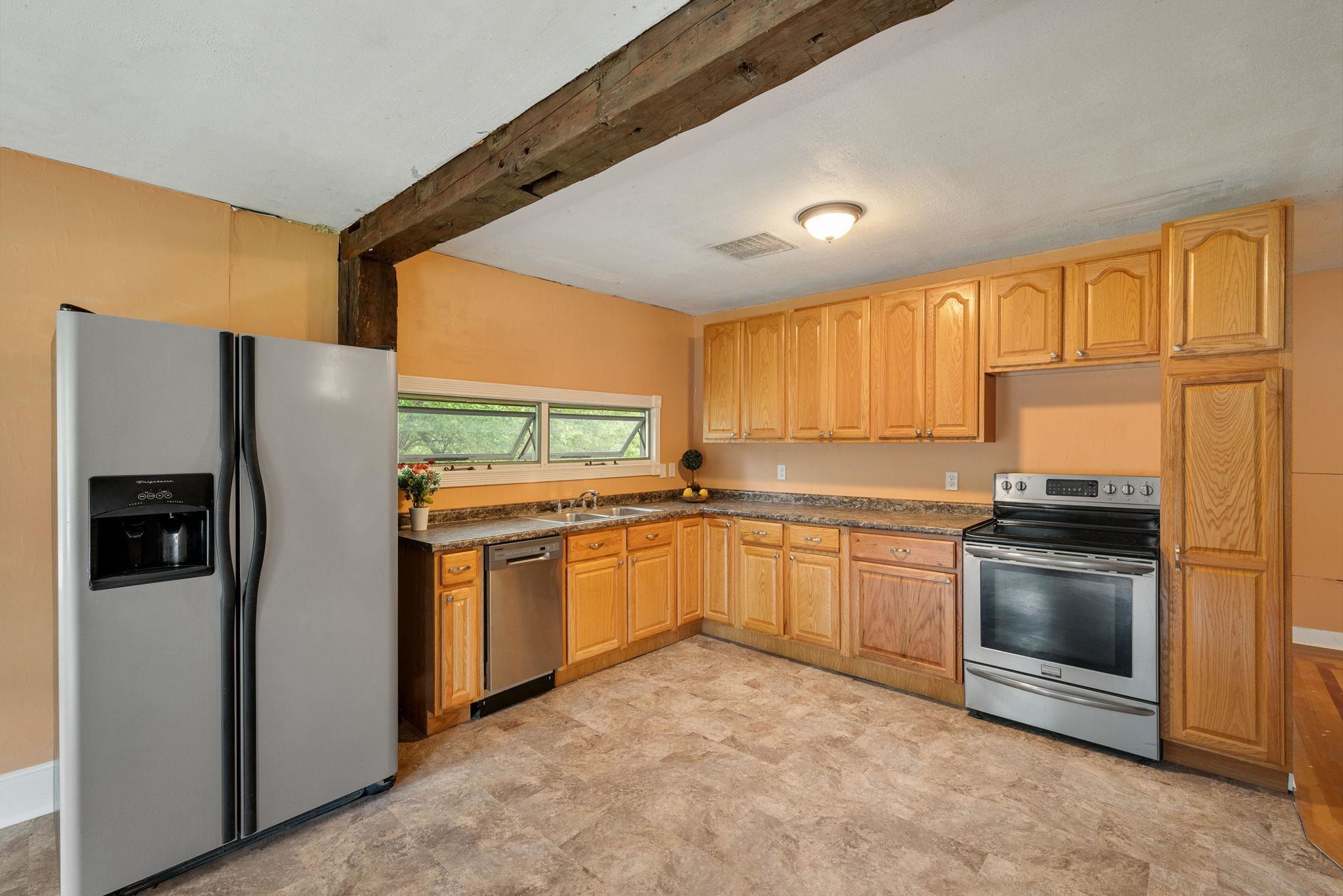 property viewer photo 13