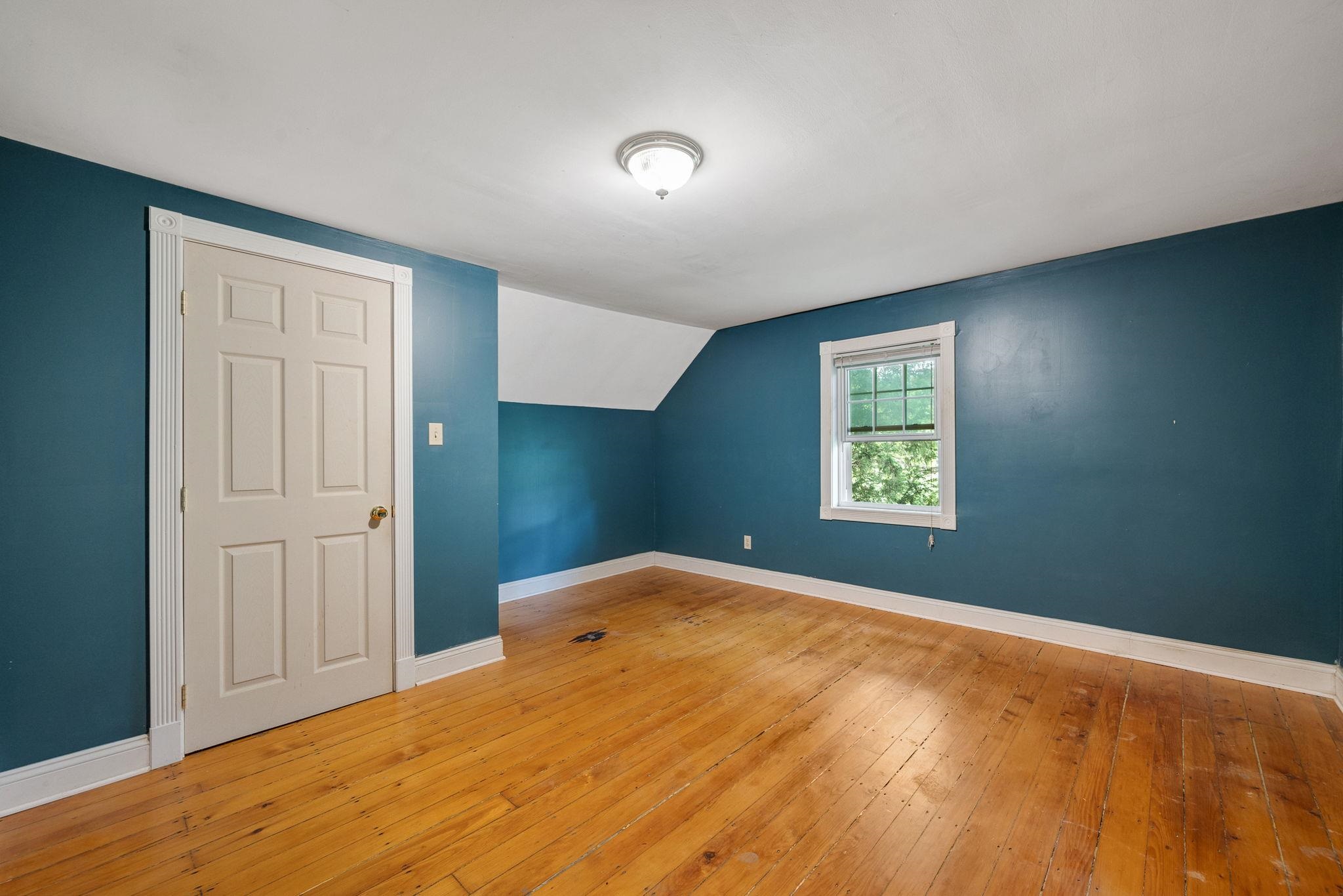 property viewer photo 16