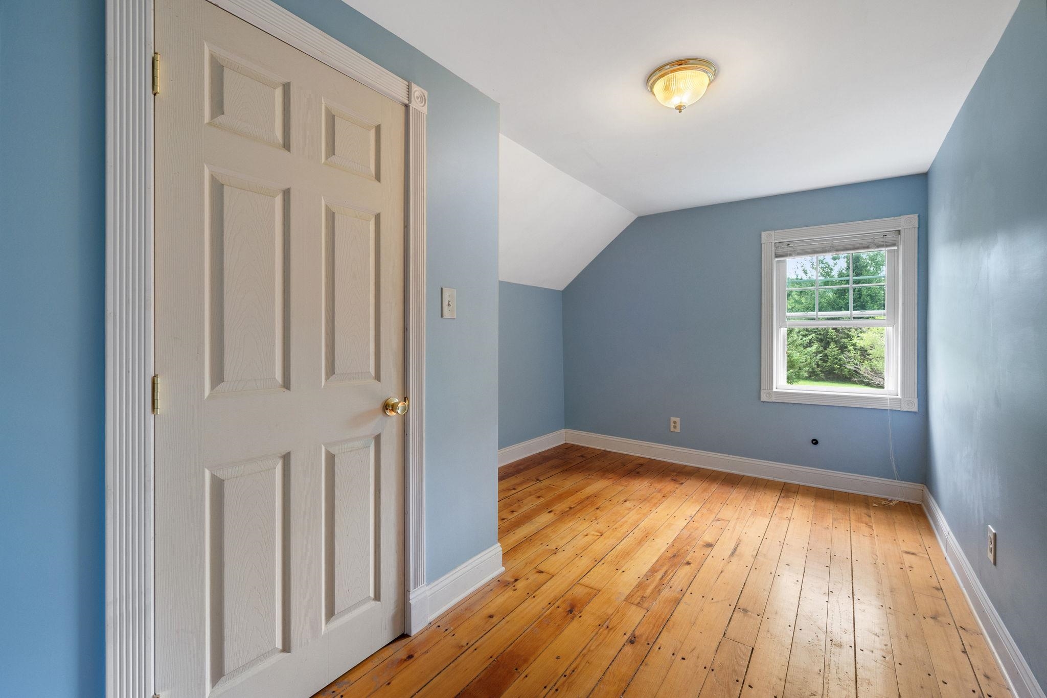 property viewer photo 20