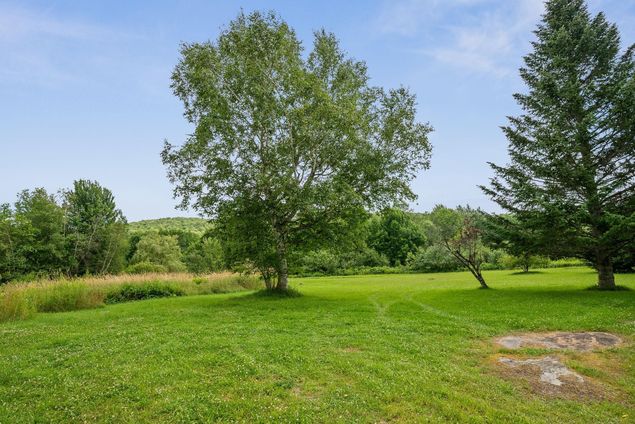 property viewer photo 30