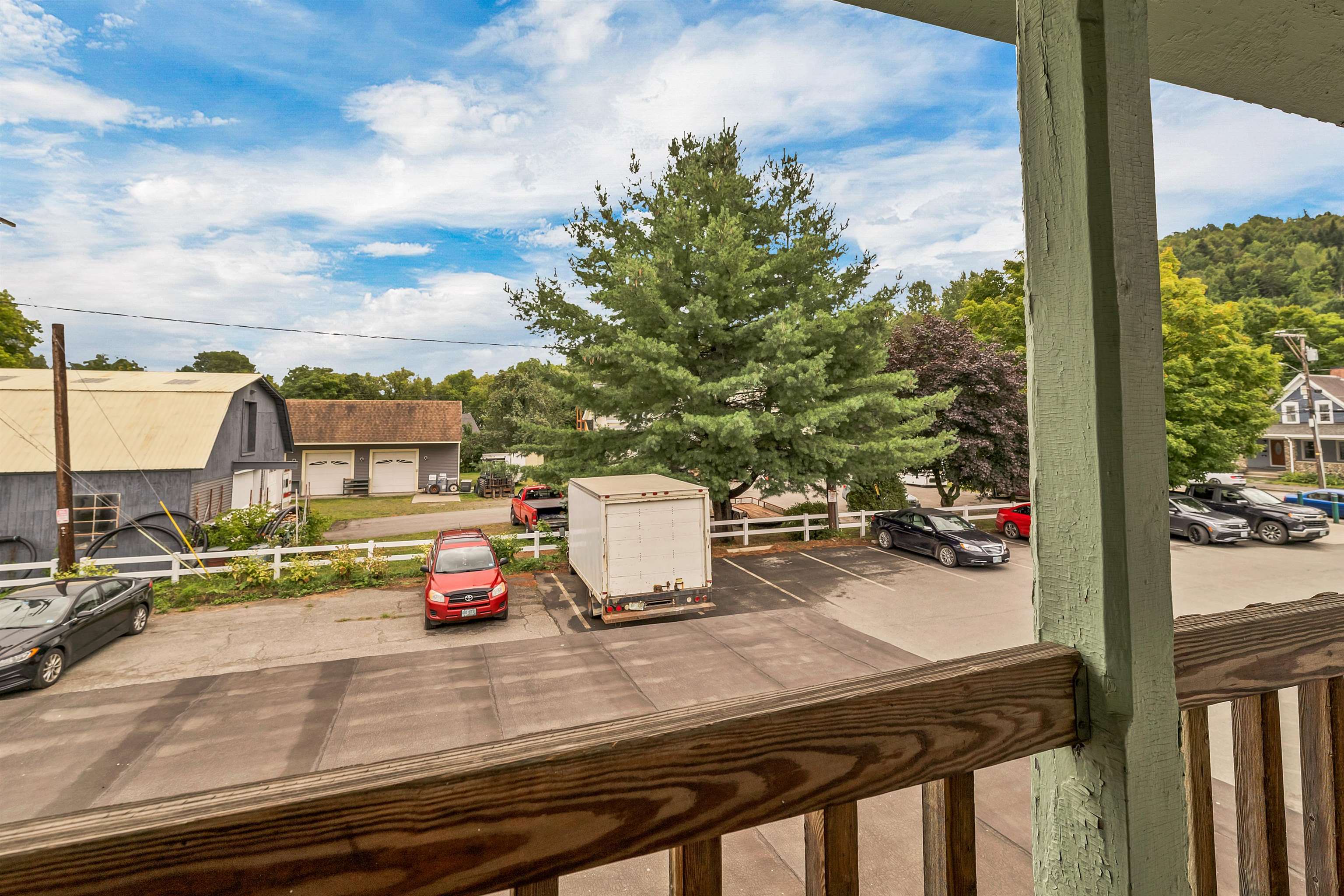 main property photo 12