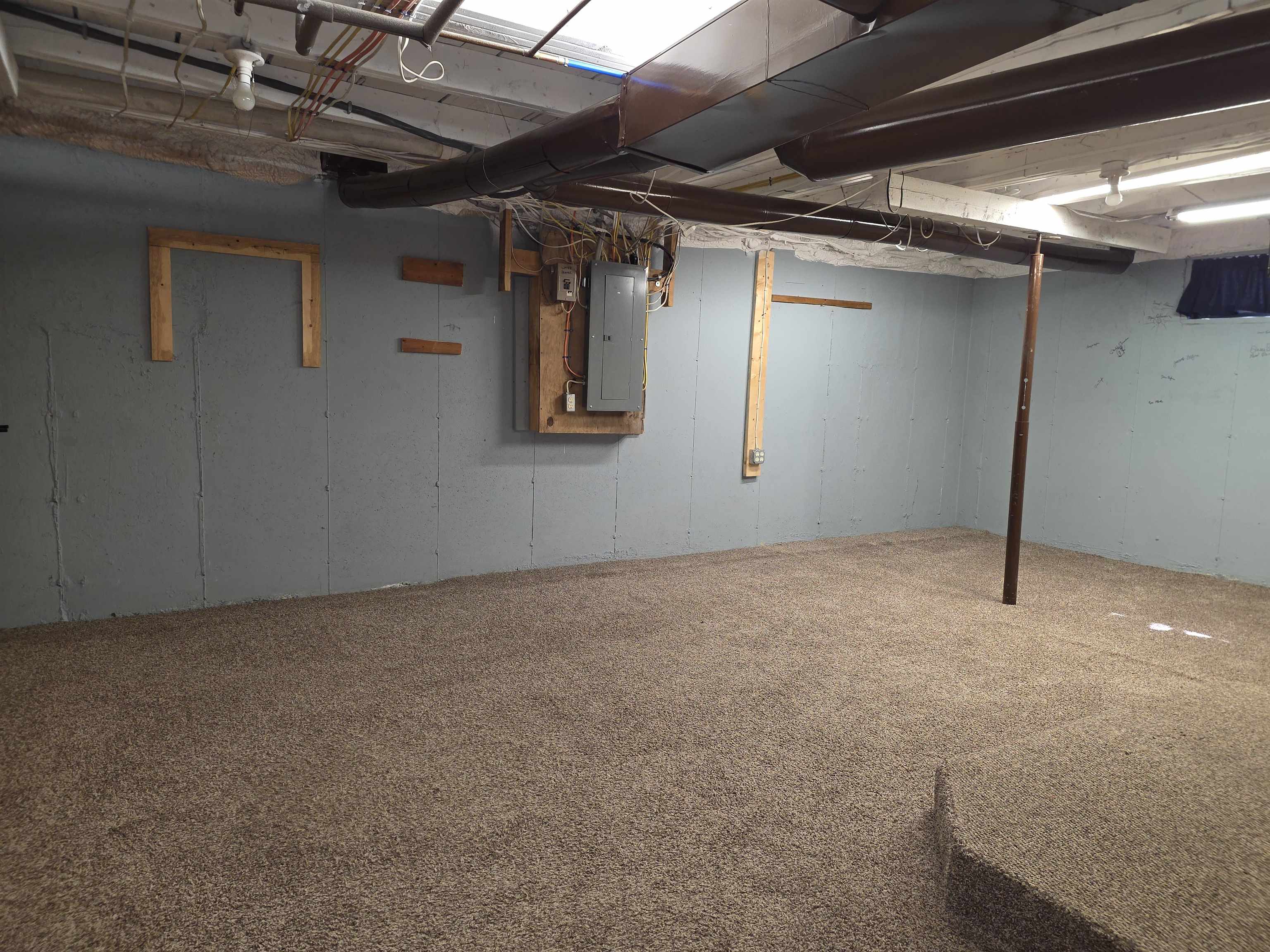 main property photo 41