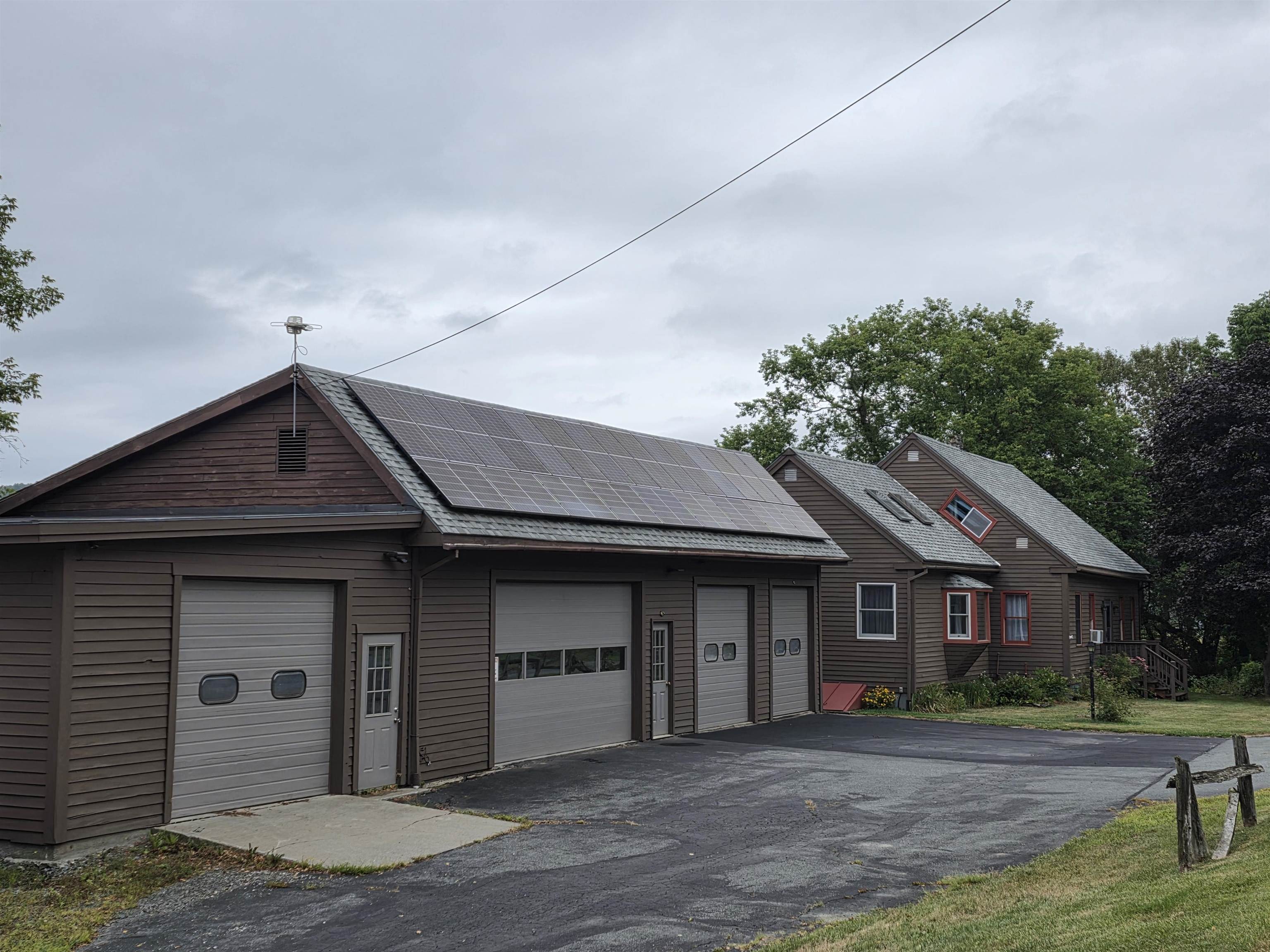 main property photo 58