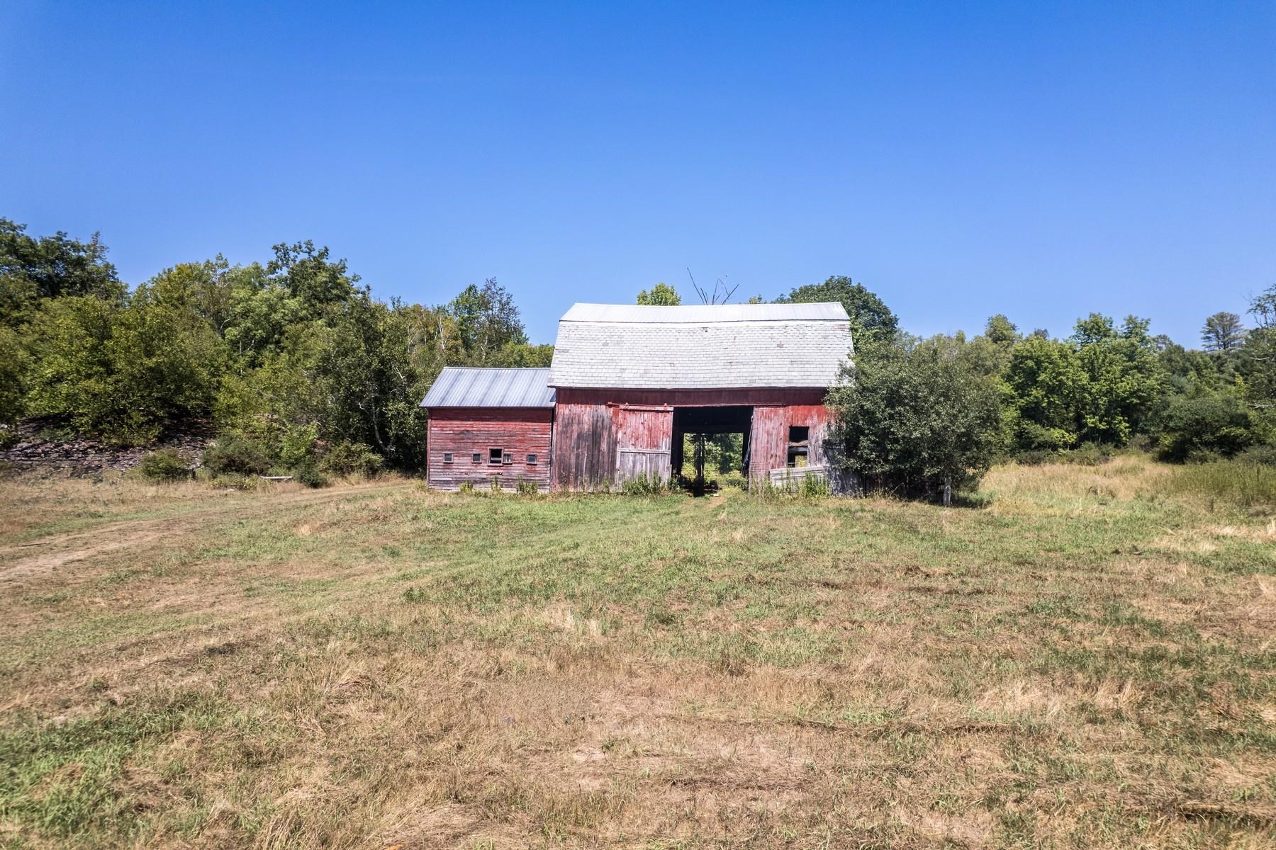 main property photo 20