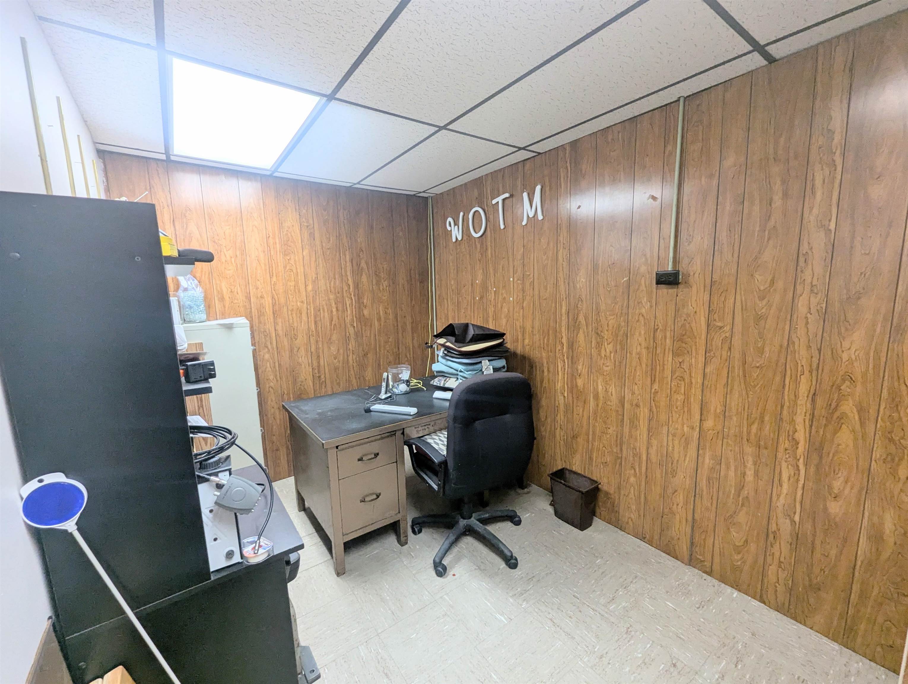 main property photo 35