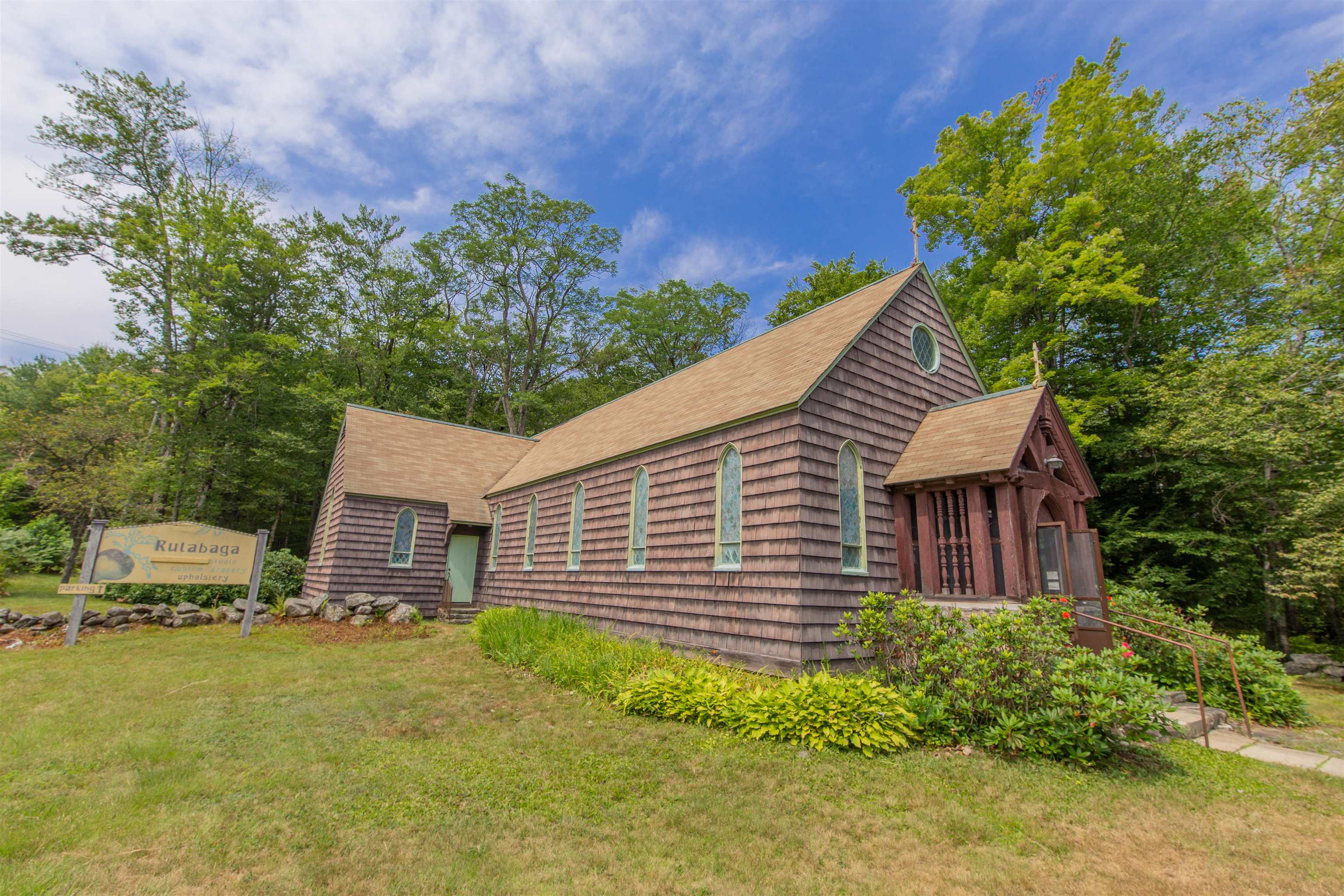 main property photo 4