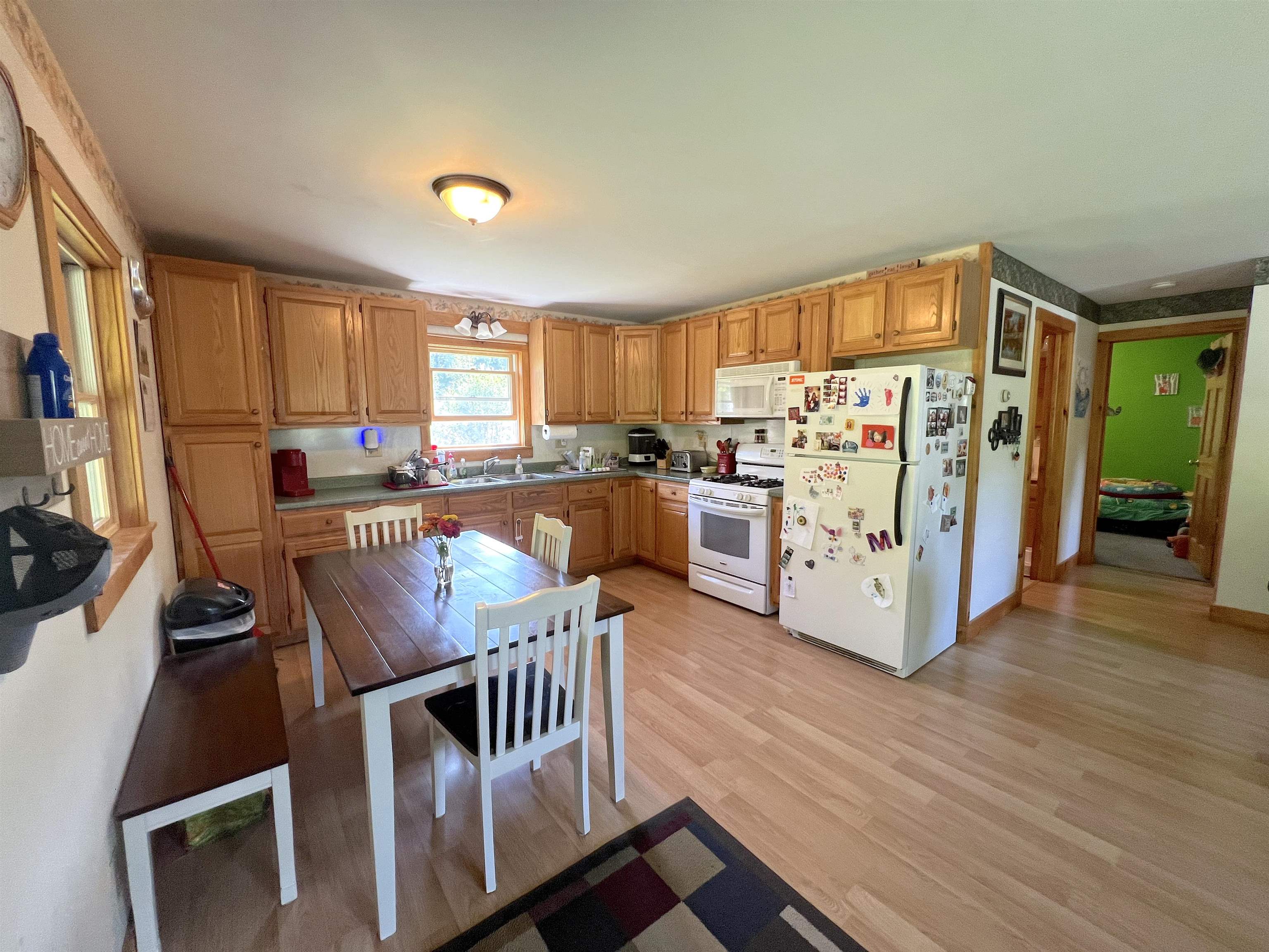 property viewer photo 11