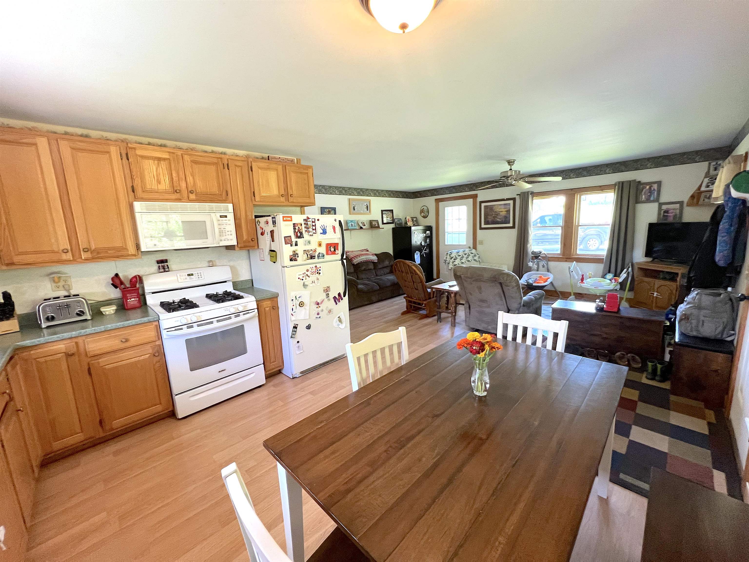 property viewer photo 12