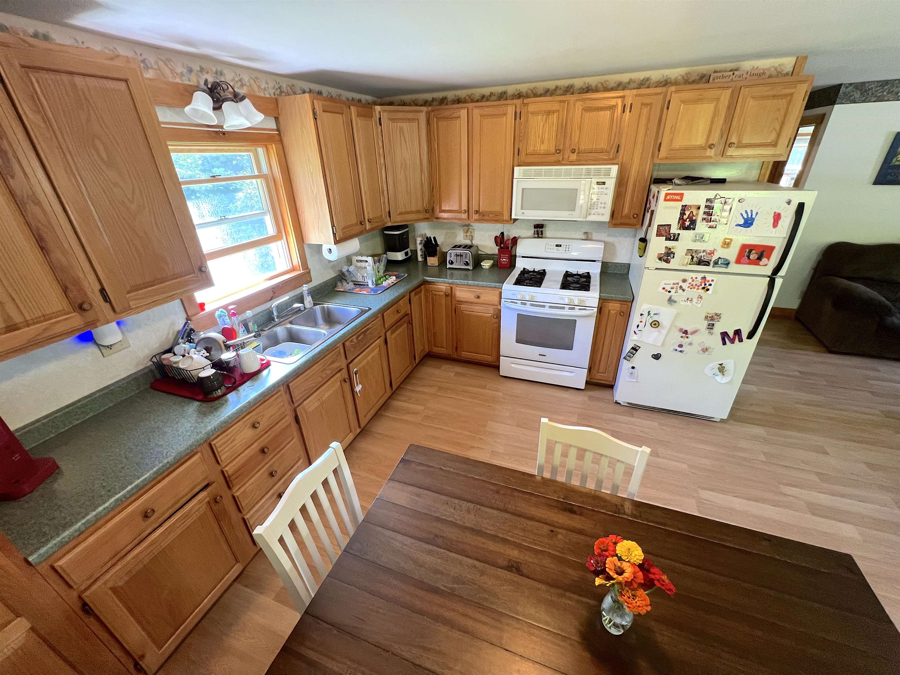 property viewer photo 13