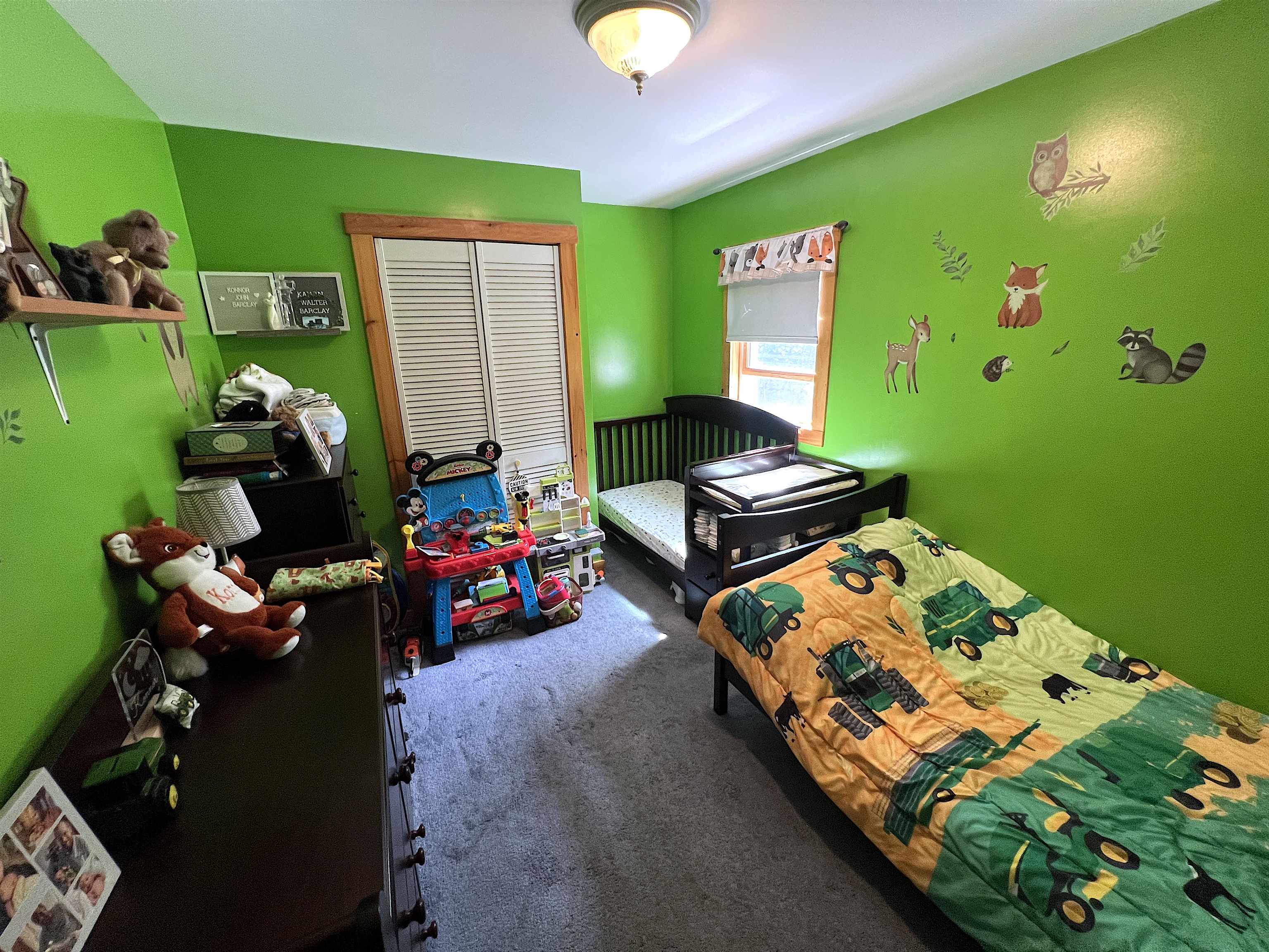 property viewer photo 18