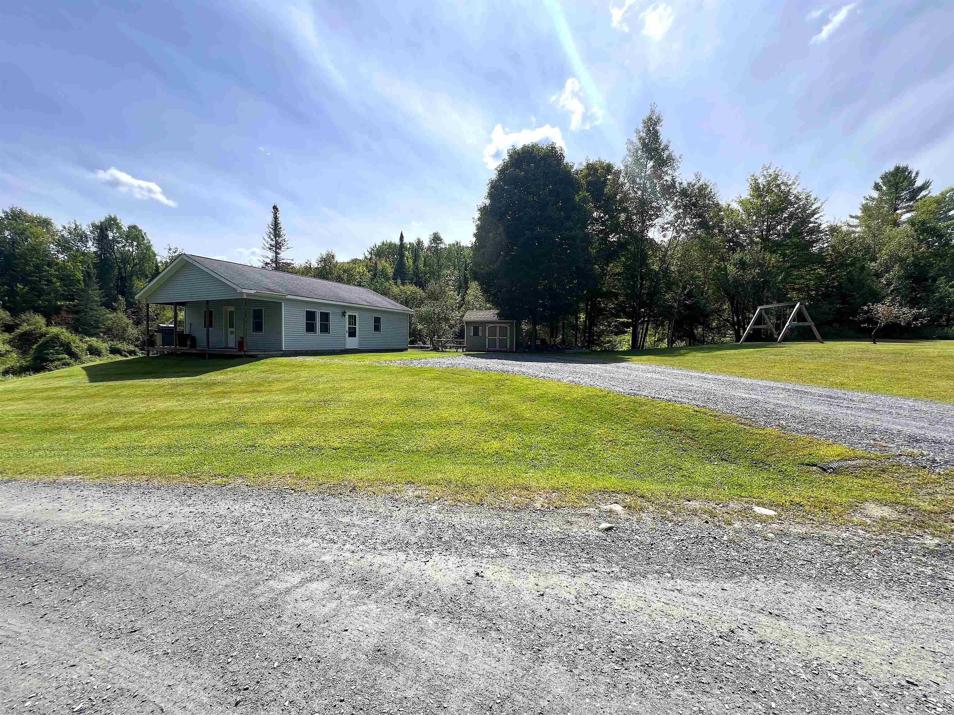 property viewer photo 25