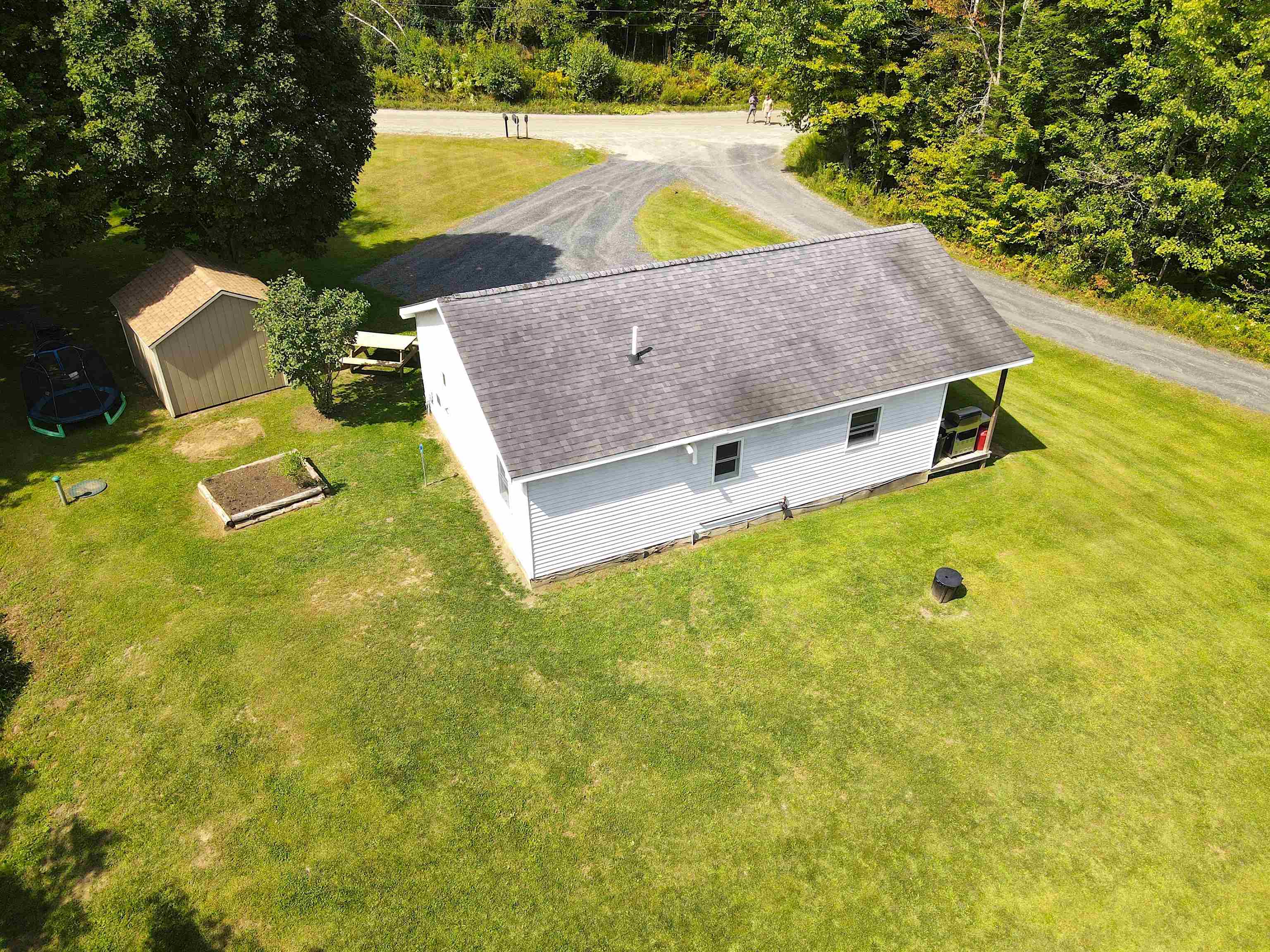 property viewer photo 3