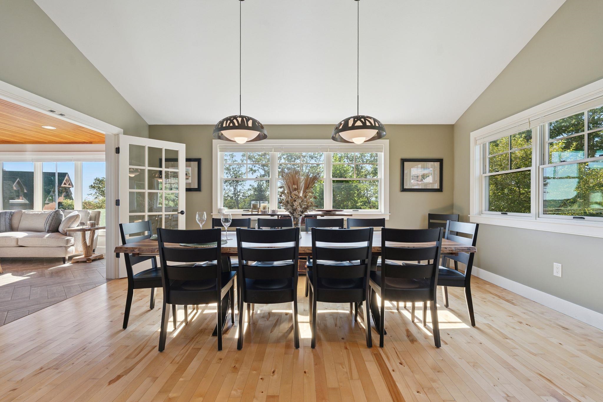 property viewer photo 14