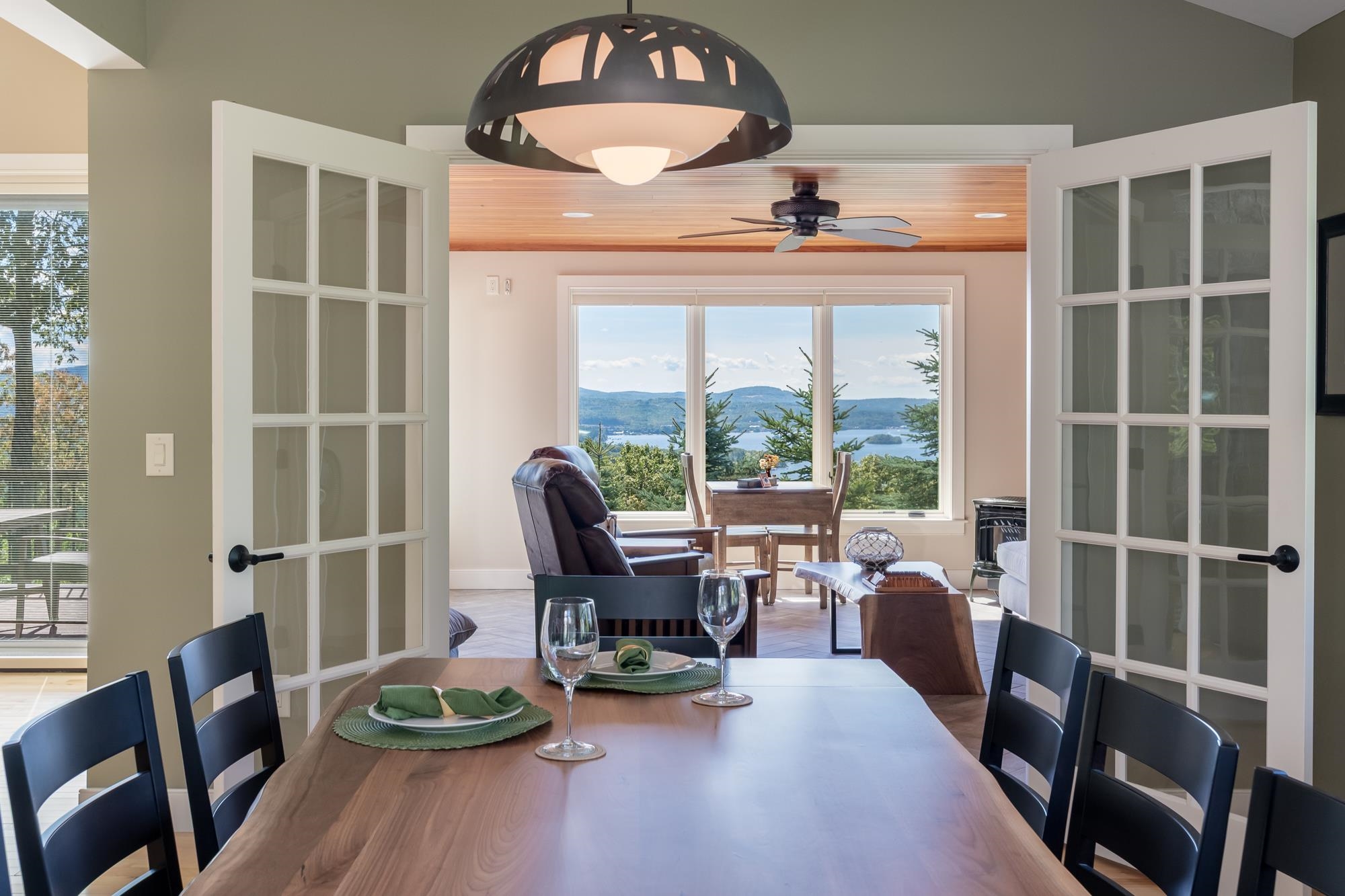 property viewer photo 15