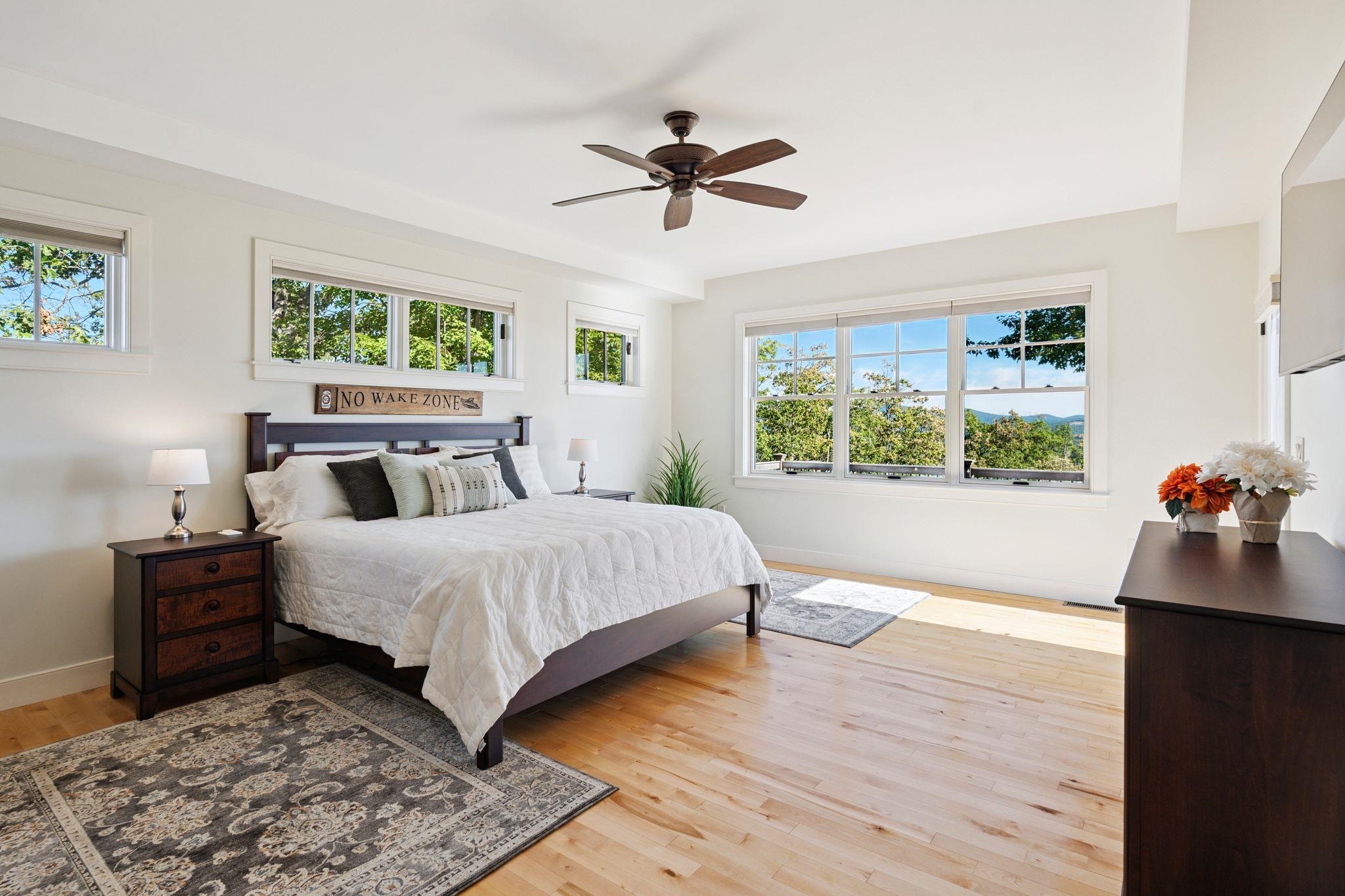 property viewer photo 20