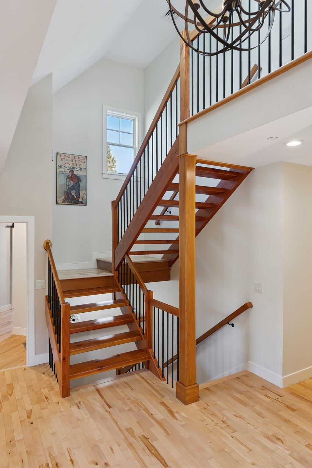 property viewer photo 25