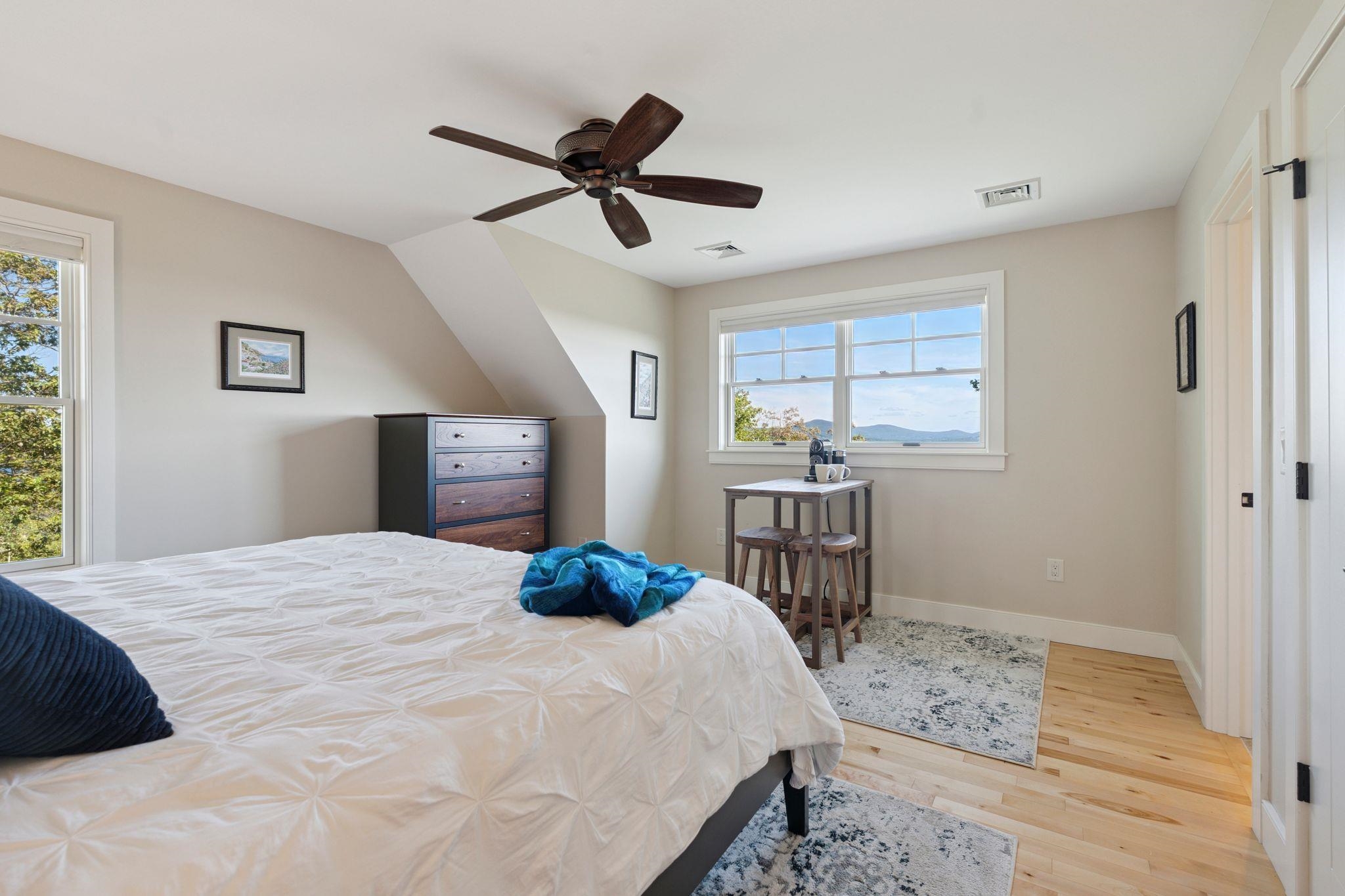 property viewer photo 29