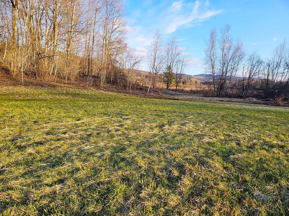 main property photo 19